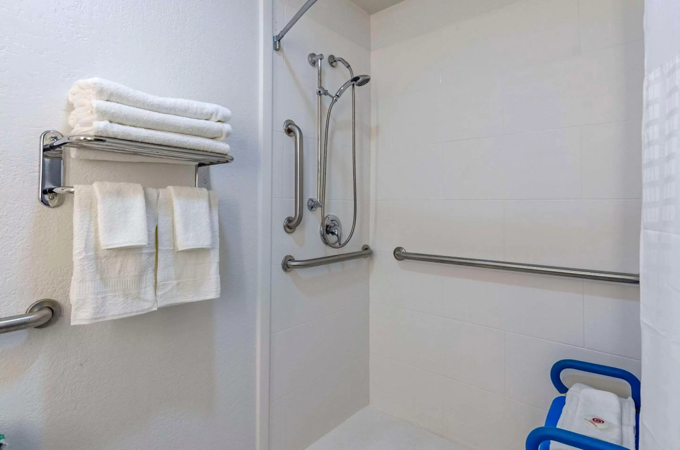 Bedroom in Comfort Inn Beckley