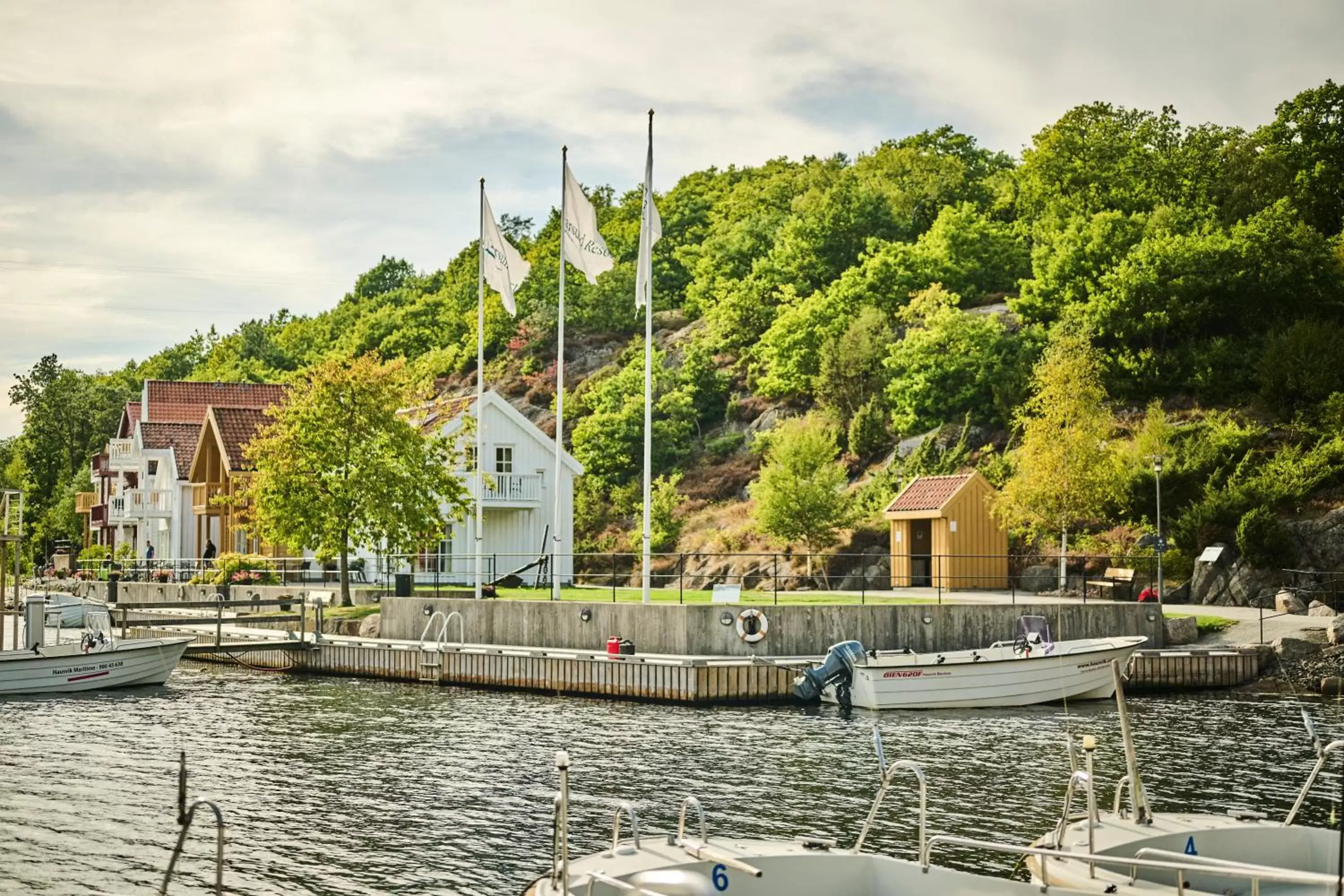 Four-Bedroom House, Sea Front in Farsund Resort Four-Bedroom House, Sea Front in Farsund Resort