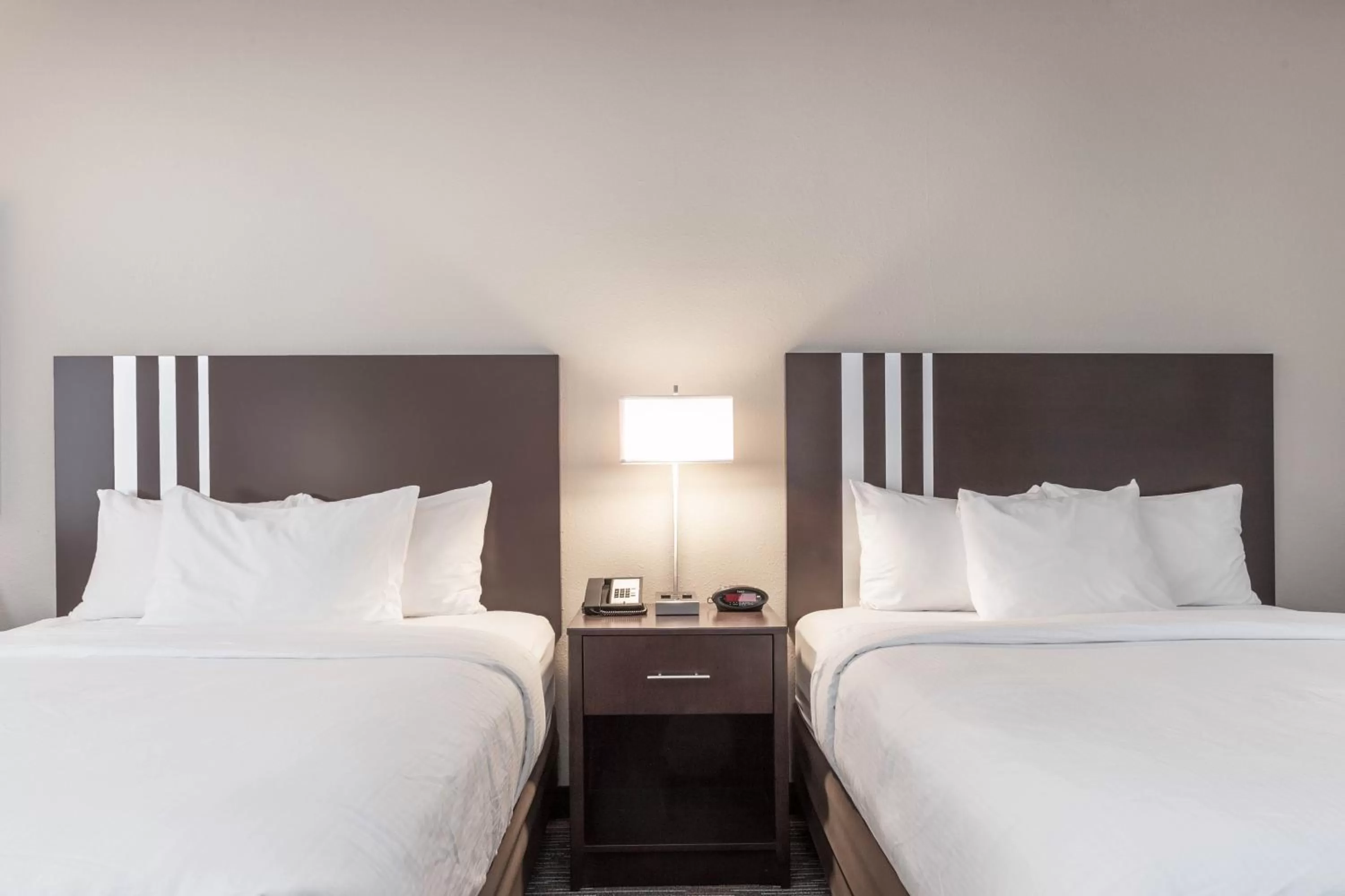 Bed in Wingate by Wyndham Gurnee