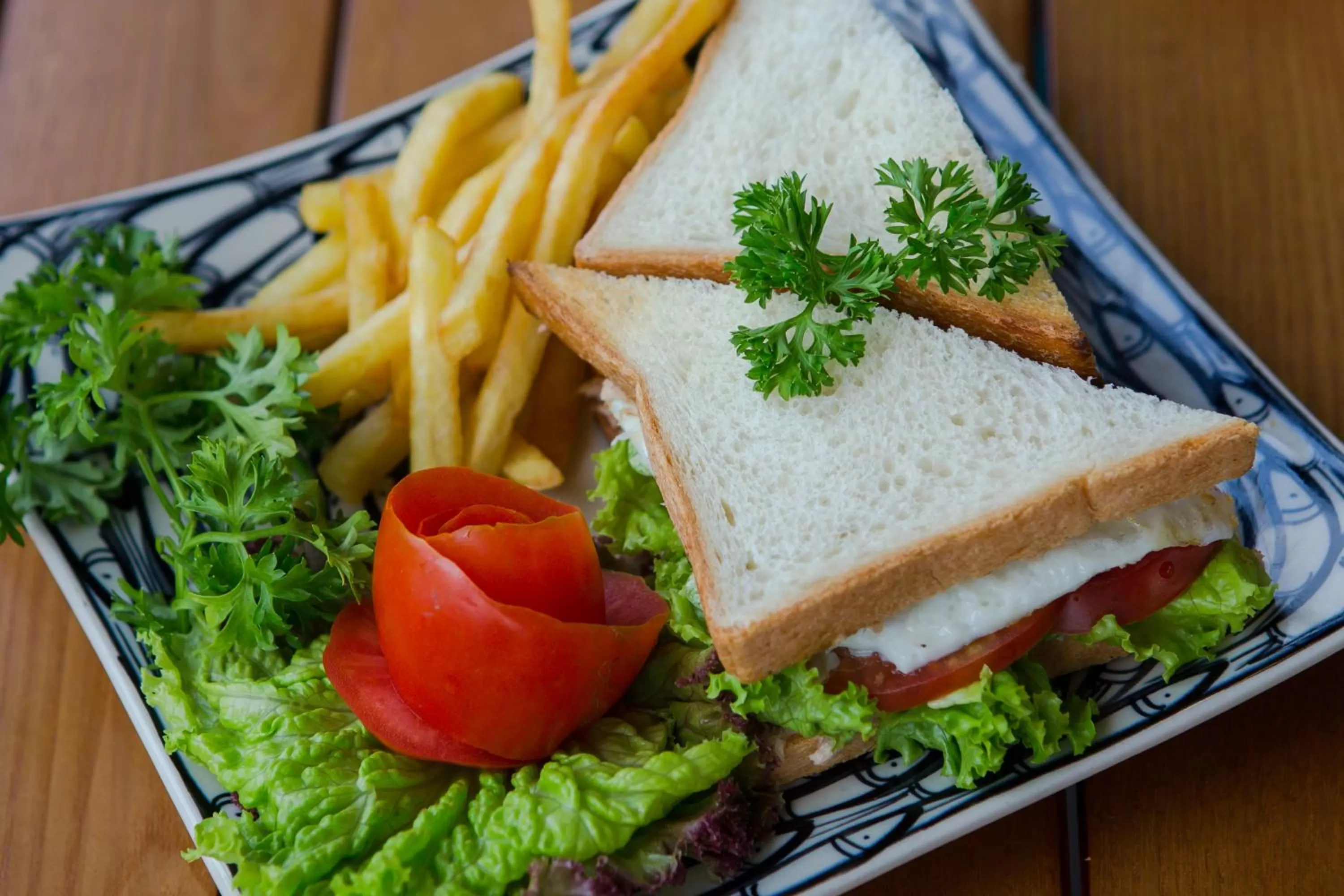 Food and drinks in Hanoi La Selva Hotel