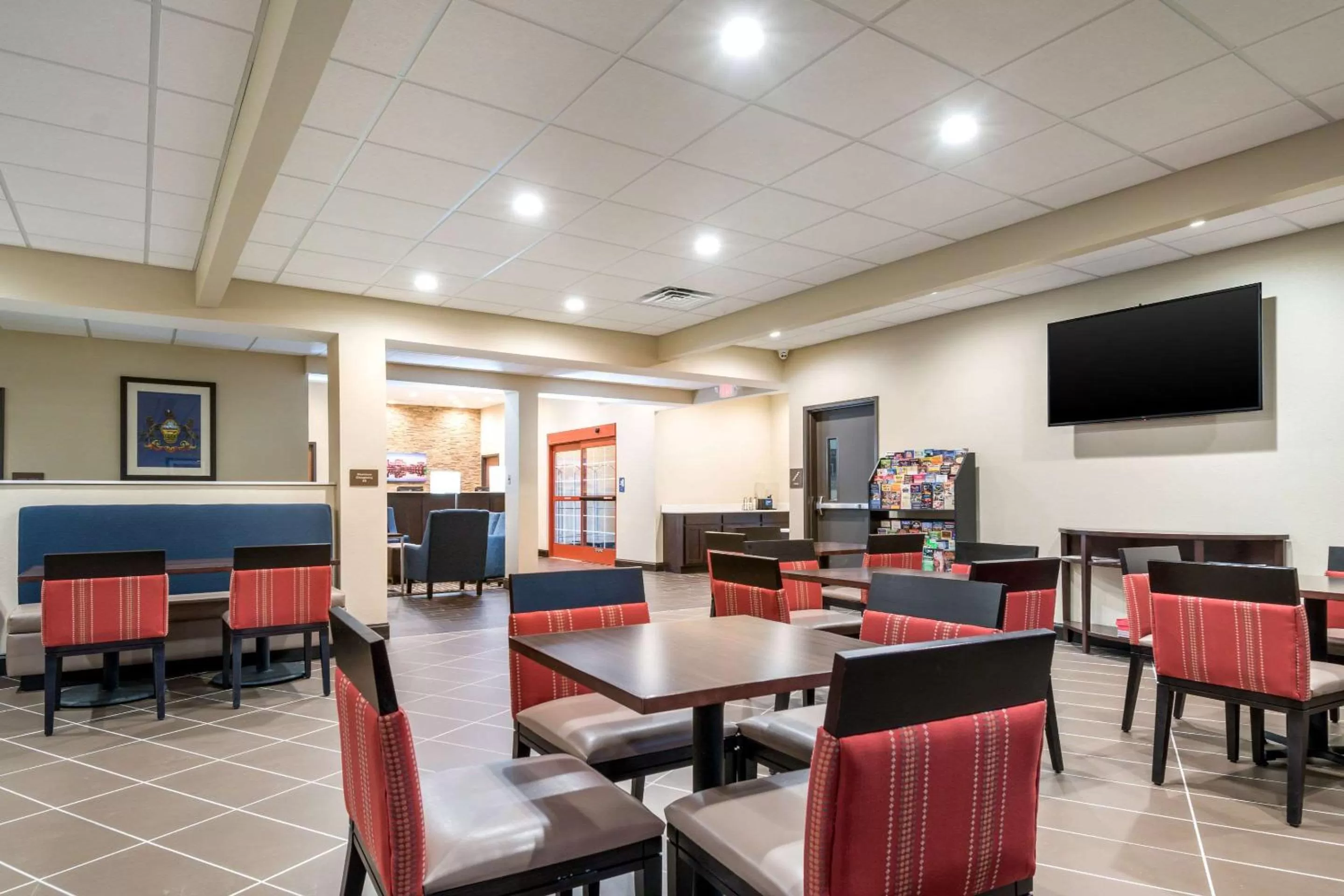 Restaurant/places to eat in Comfort Inn & Suites Harrisburg - Hershey West