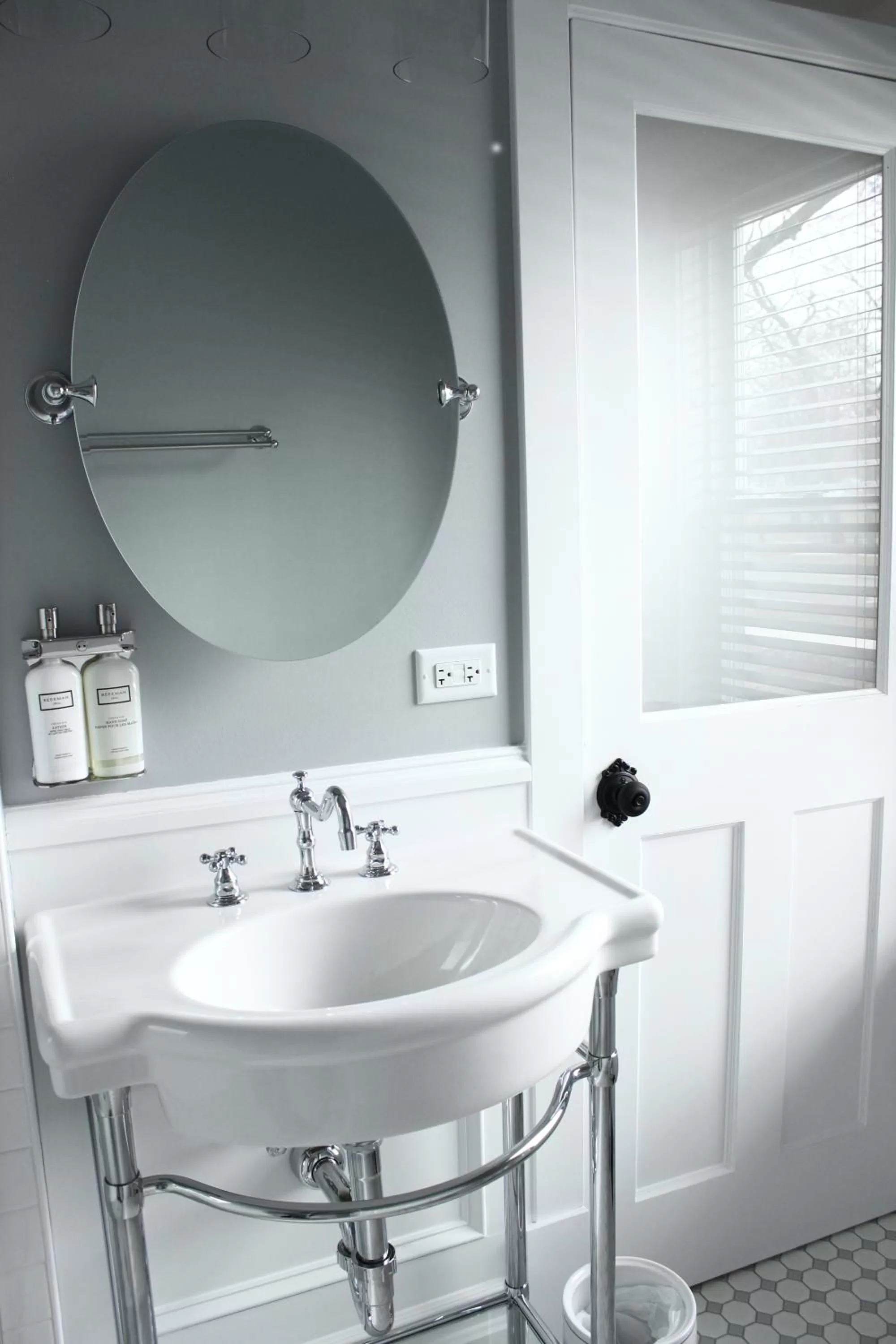 Bathroom in The Plainfield Inn