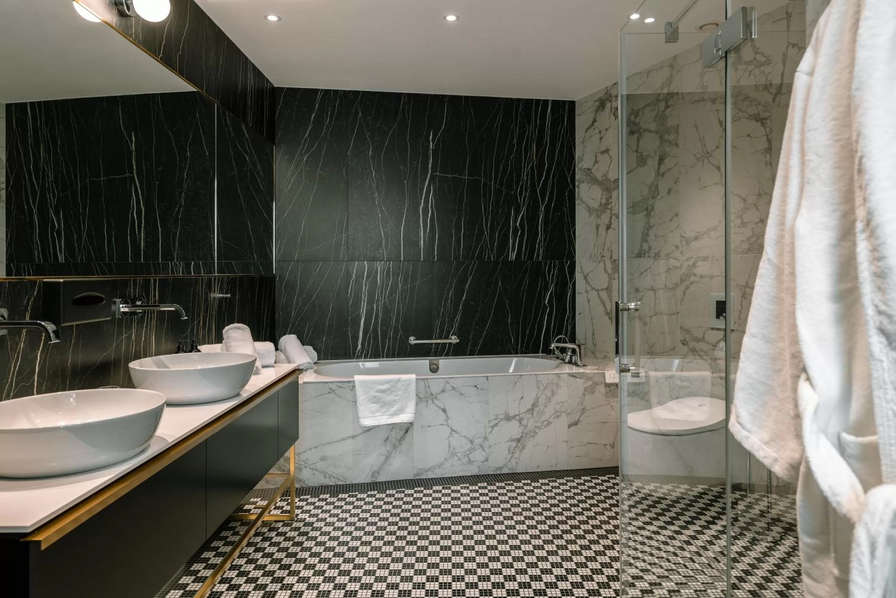 Bathroom in Hotel Ferreus Modern Art Deco