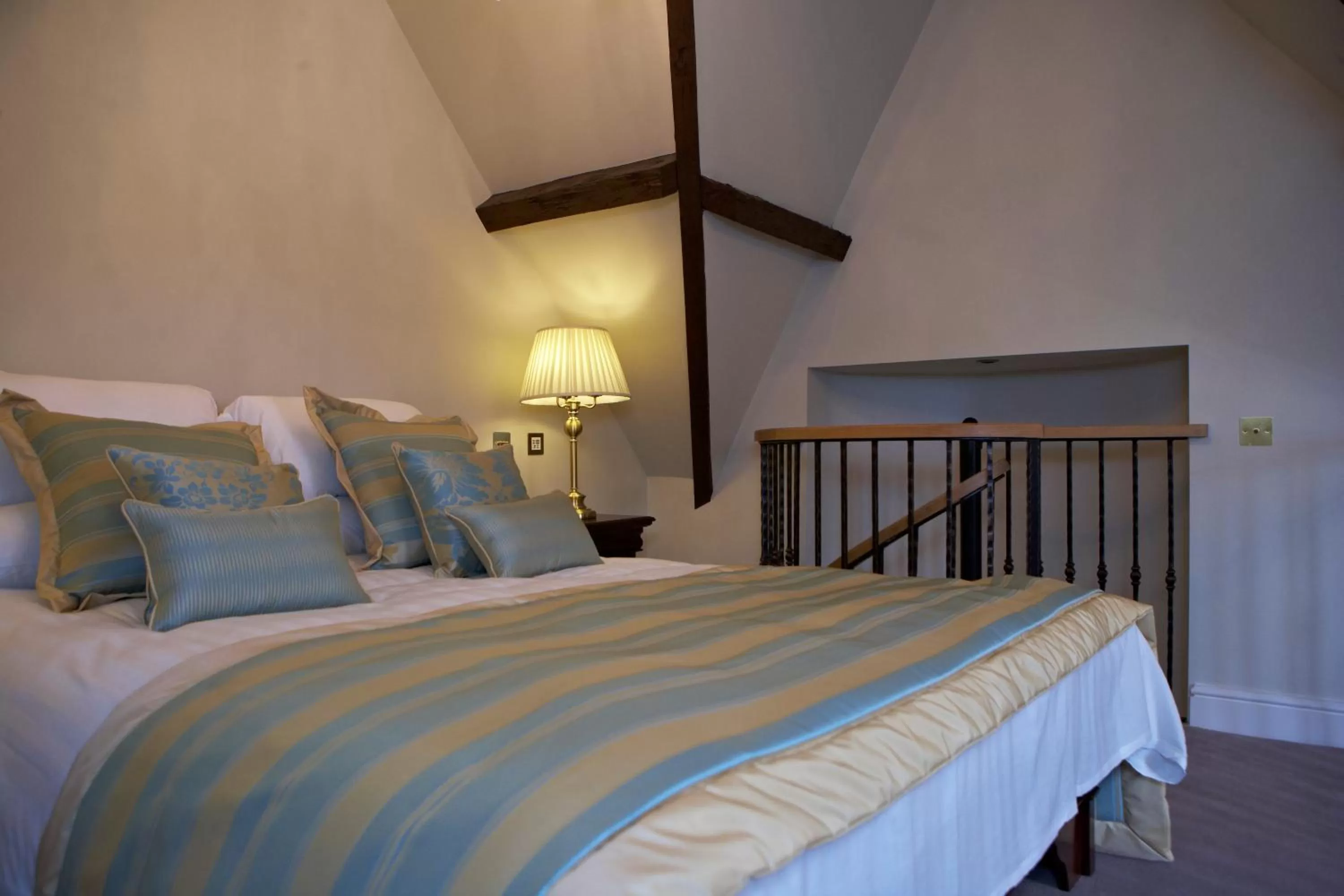 Photo of the whole room, Bed in The Villa Country House Hotel