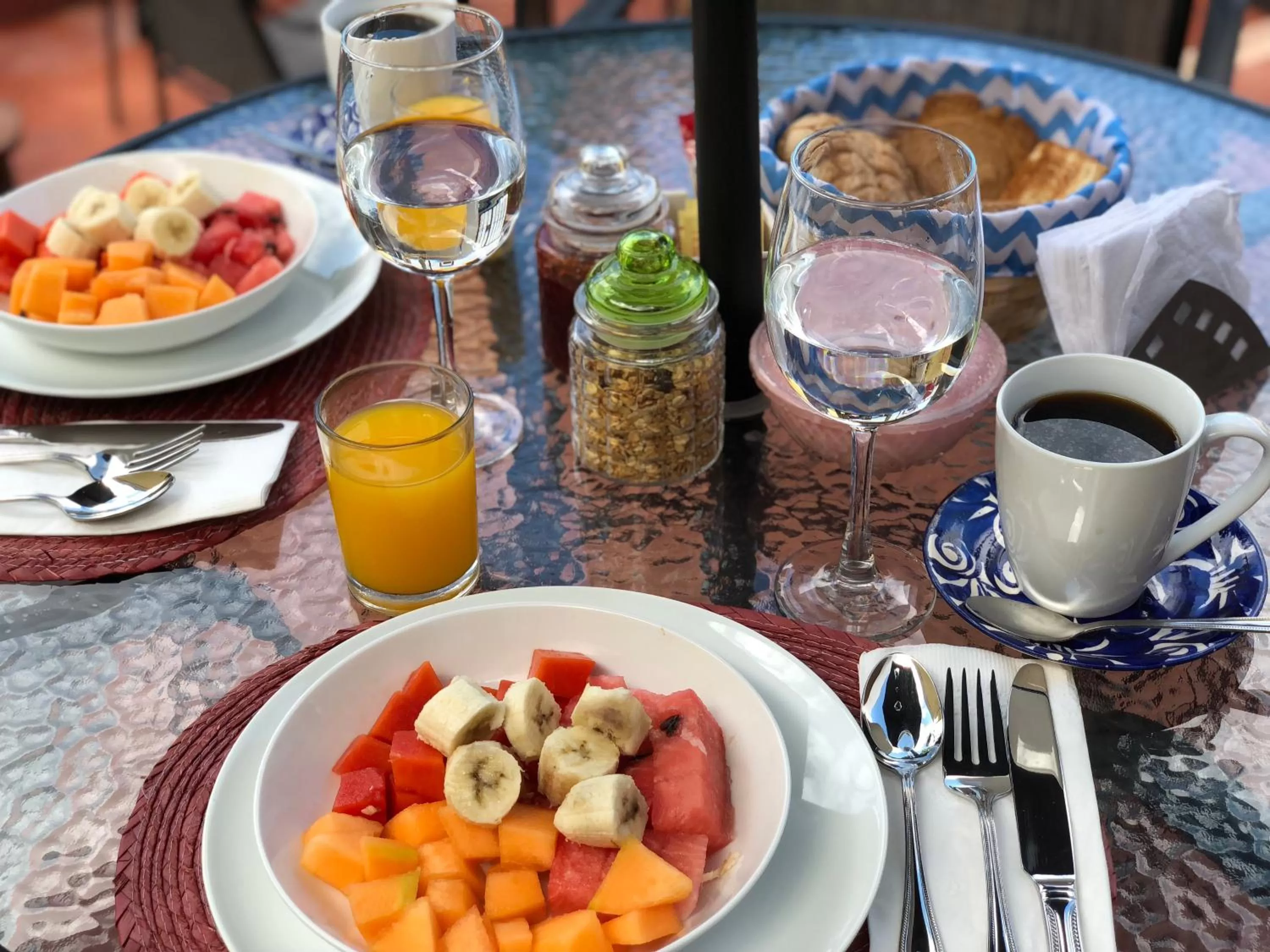 Continental breakfast in Hotel Real Colonial