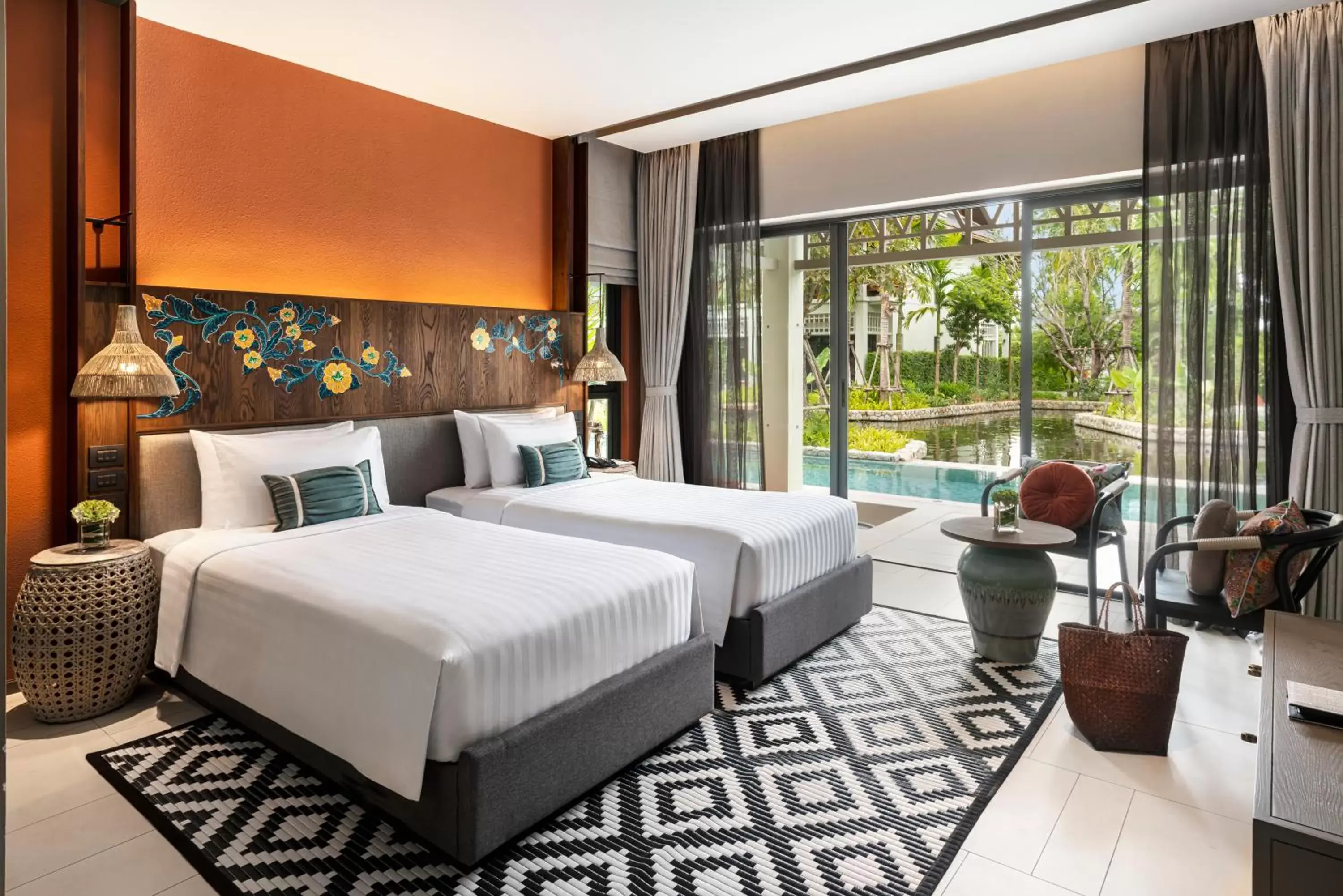 Deluxe Twin Room with Pool Access in Grand Mercure Khao Lak Bangsak Deluxe Twin Room with Pool Access in Grand Mercure Khao Lak Bangsak