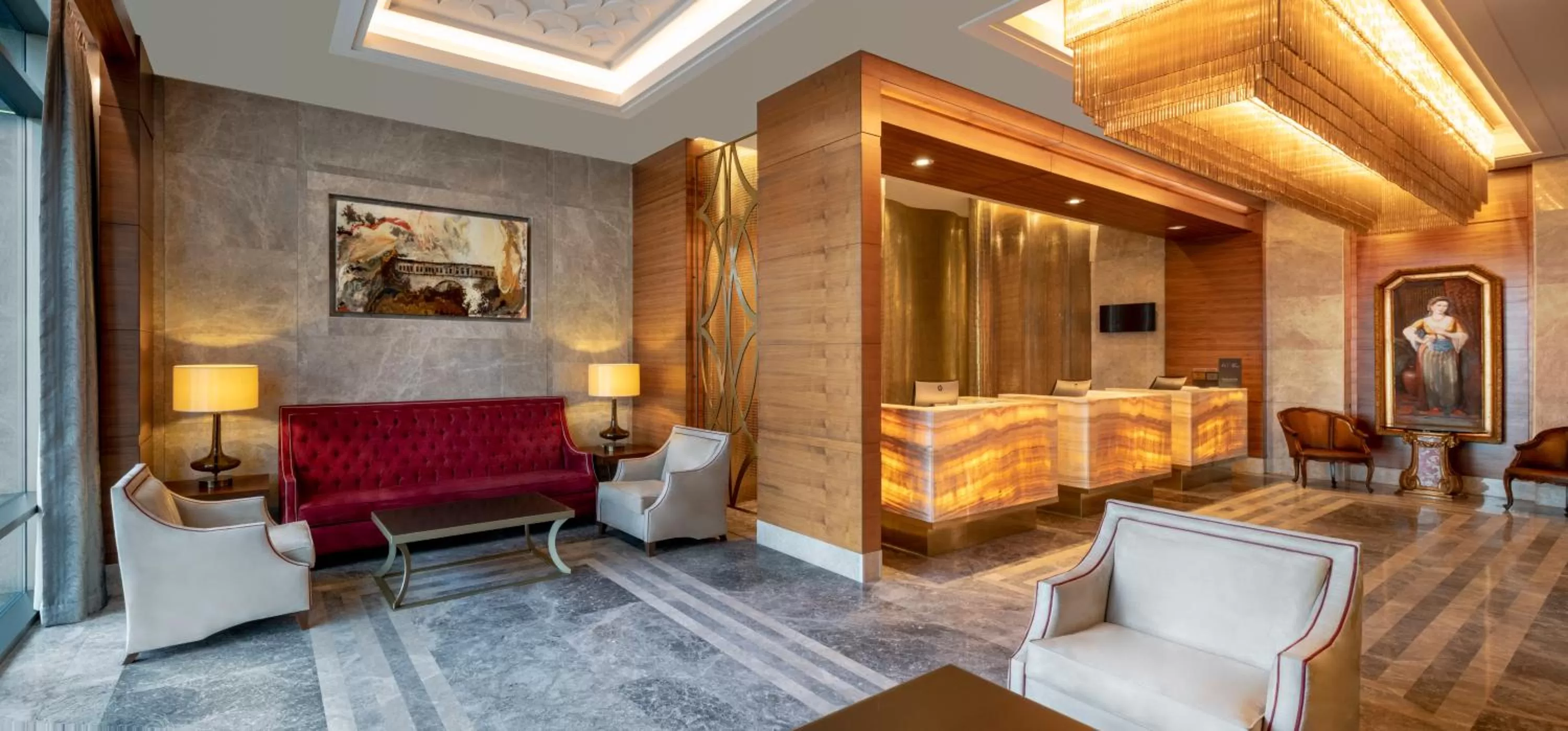 Lobby or reception in Mövenpick Hotel & Thermal Spa Bursa