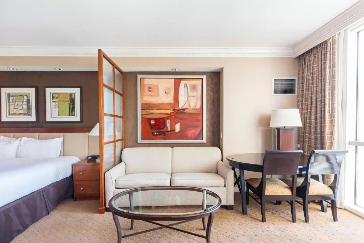 Bed in MGM Signature Towers by FantasticStay