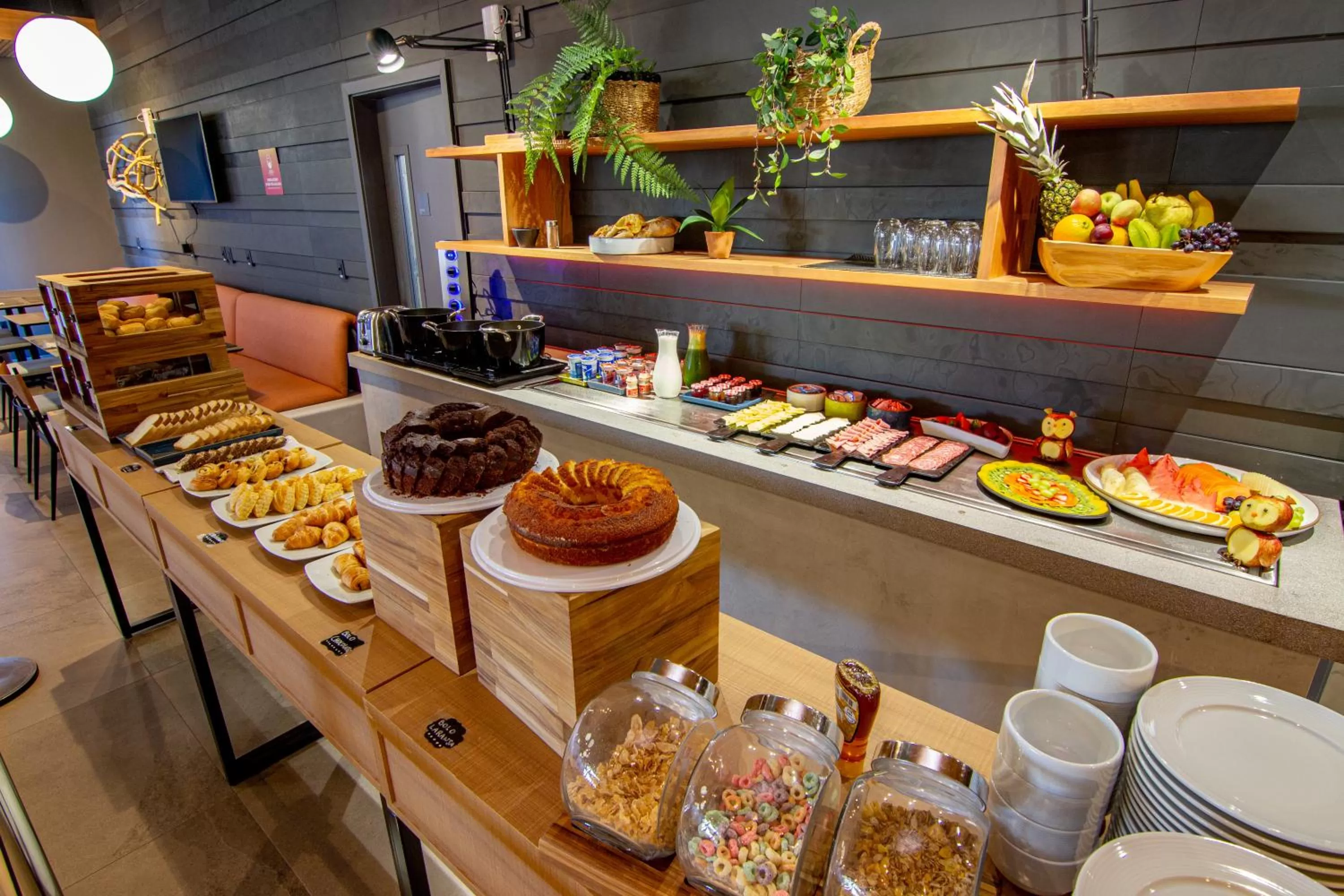 Breakfast in Novotel Criciuma