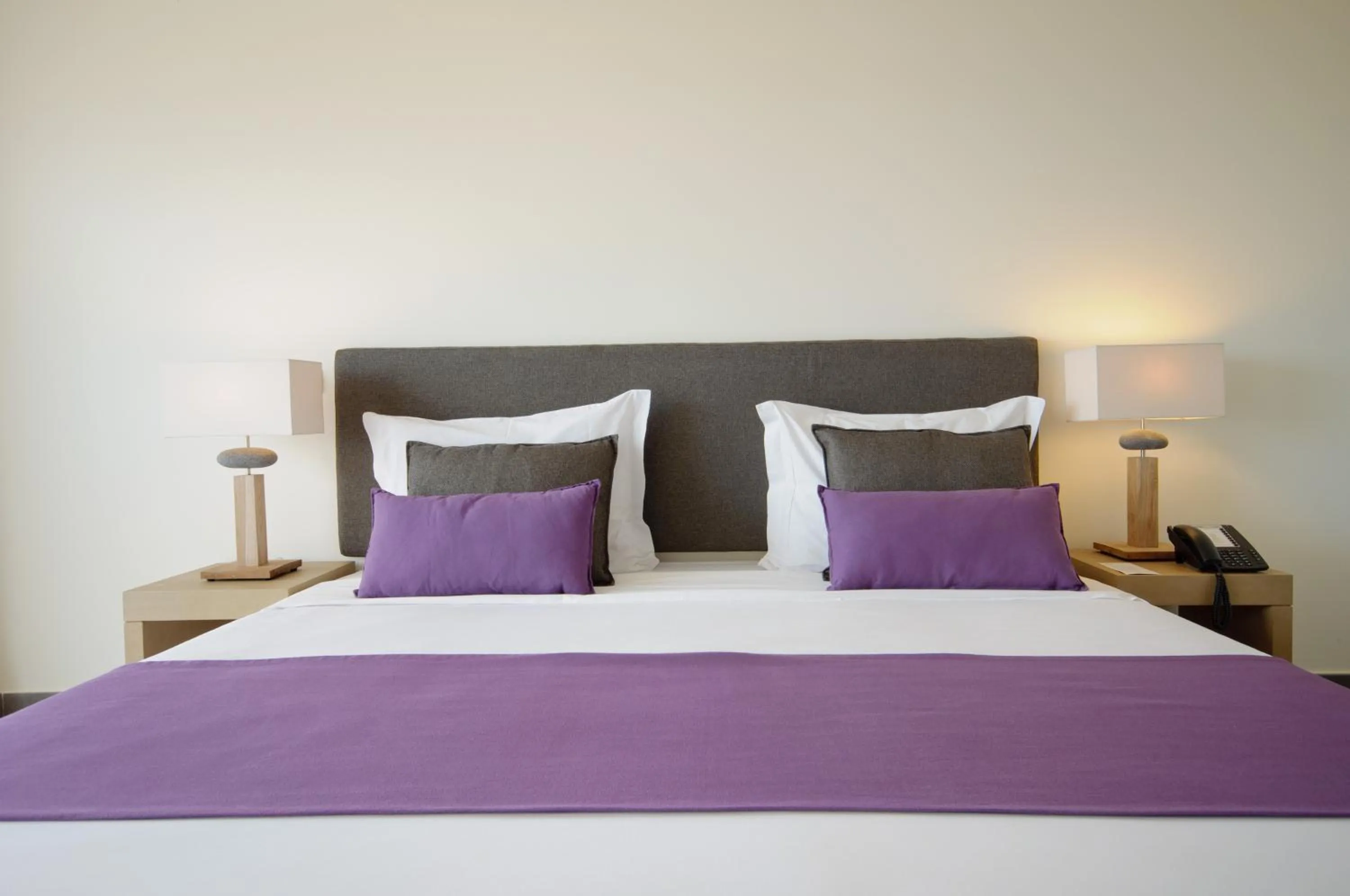 Bedroom, Bed in Oasis Salinas Sea