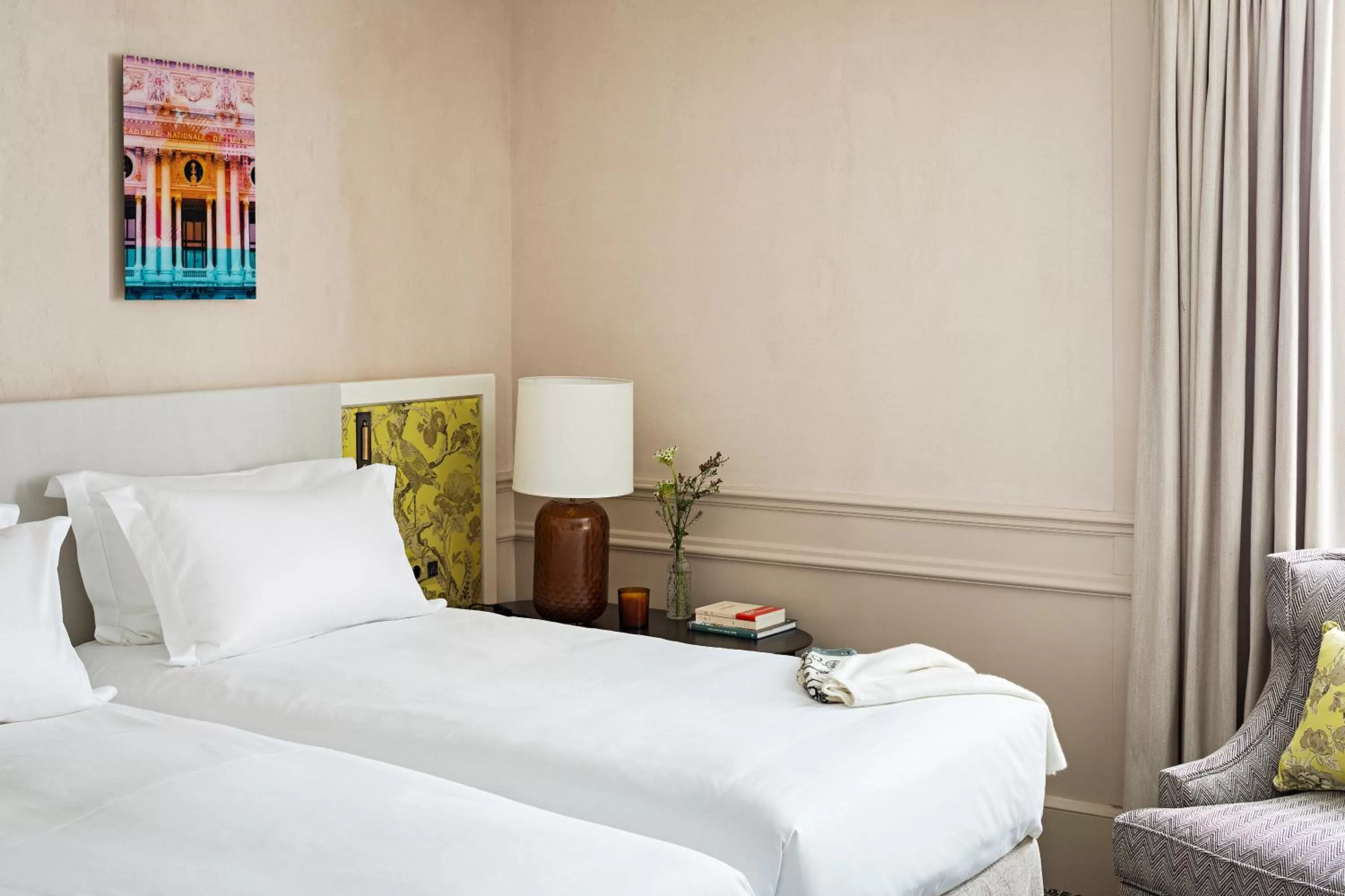 Bedroom, Bed in Sofitel Le Scribe Paris Opera