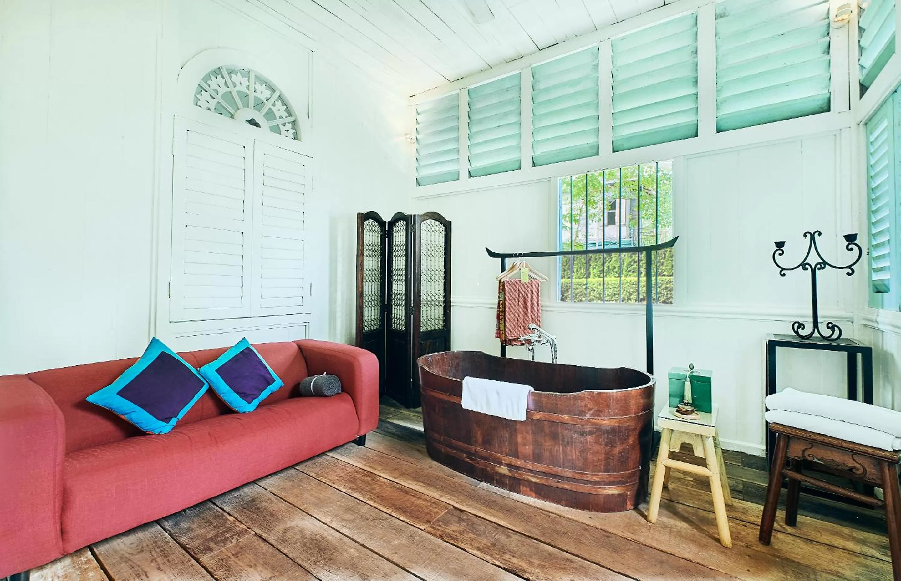 Bath in Temple Tree Resort