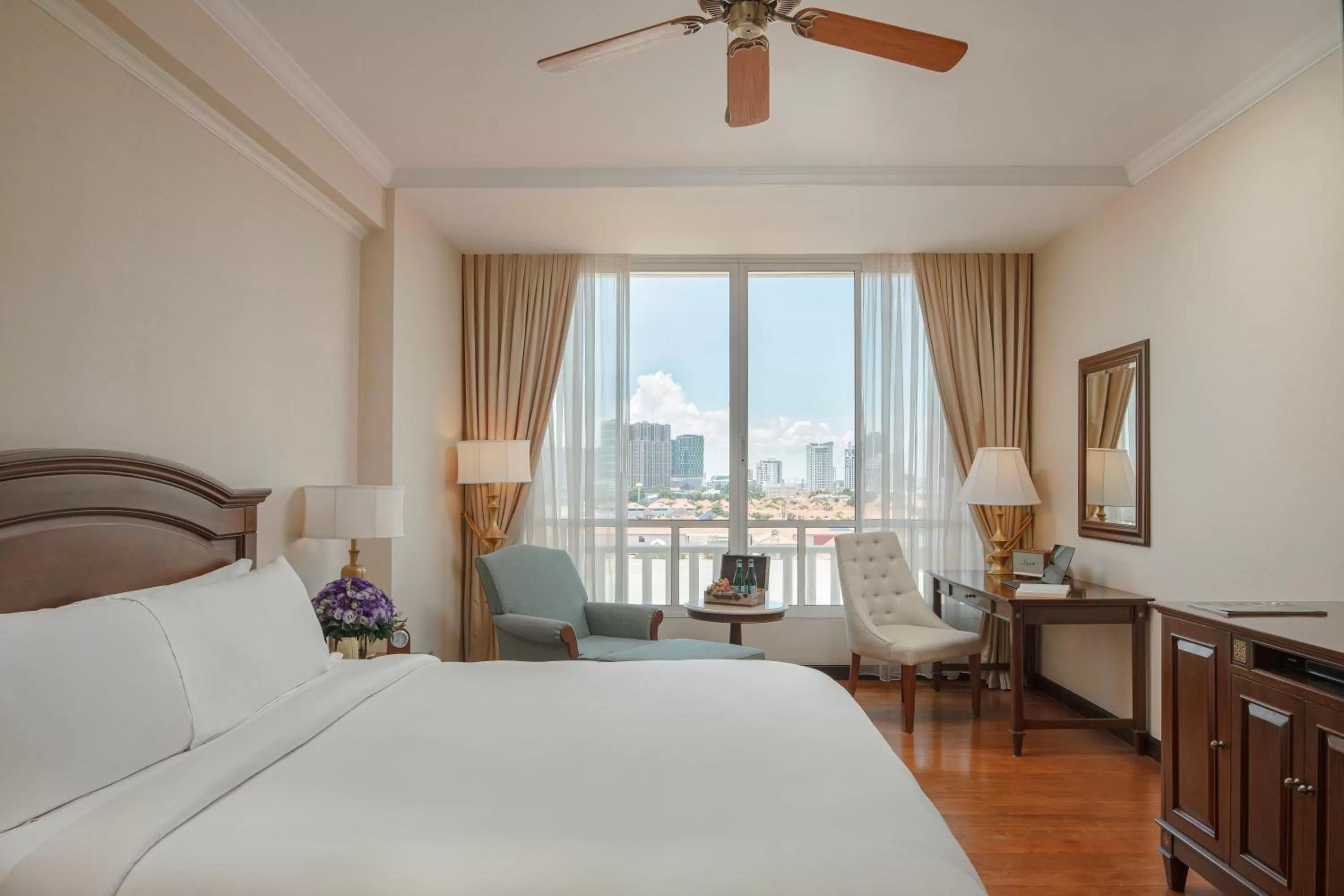 Bedroom, Bed in Sofitel Phnom Penh Phokeethra