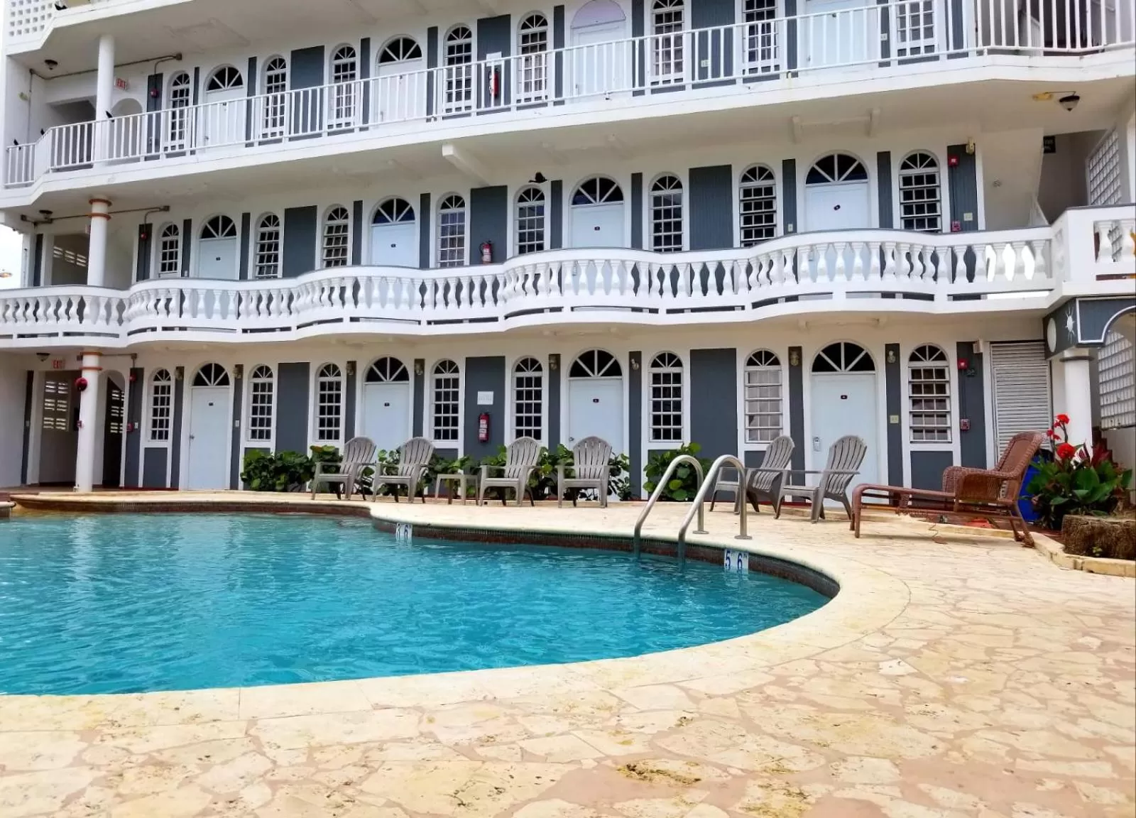 Swimming pool in The Village Inn