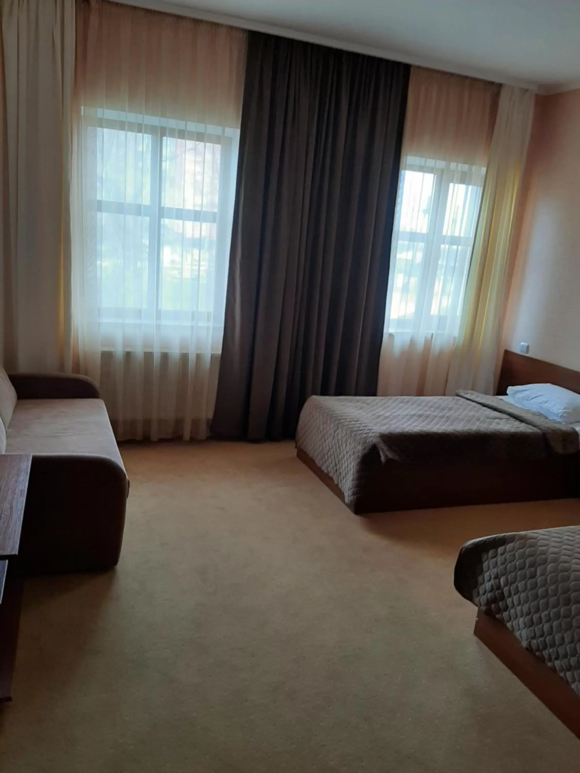 Standard Twin Room in Stara Vezha Hotel Standard Twin Room in Stara Vezha Hotel