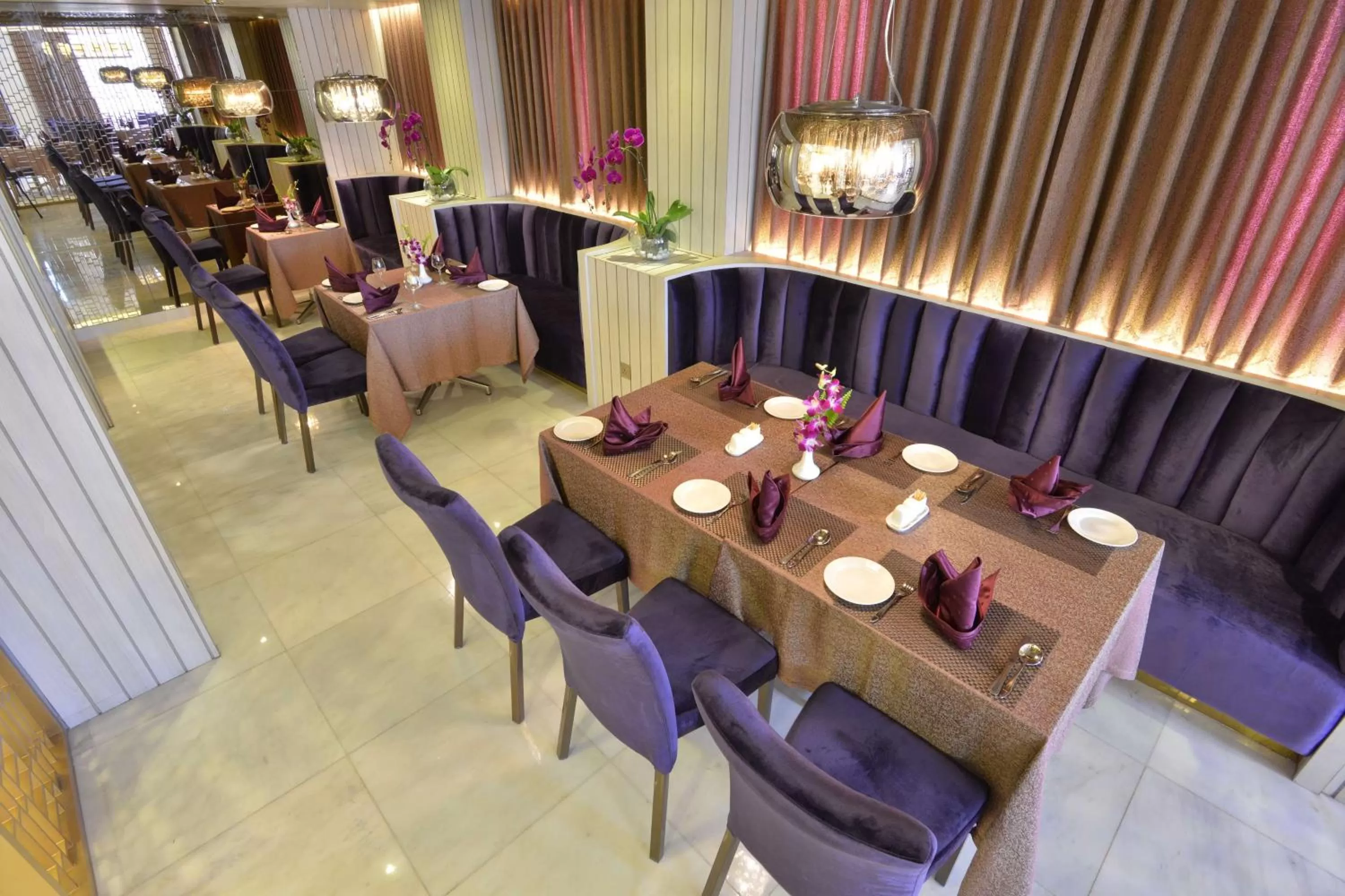 Restaurant/places to eat in Best Western Chinatown Hotel