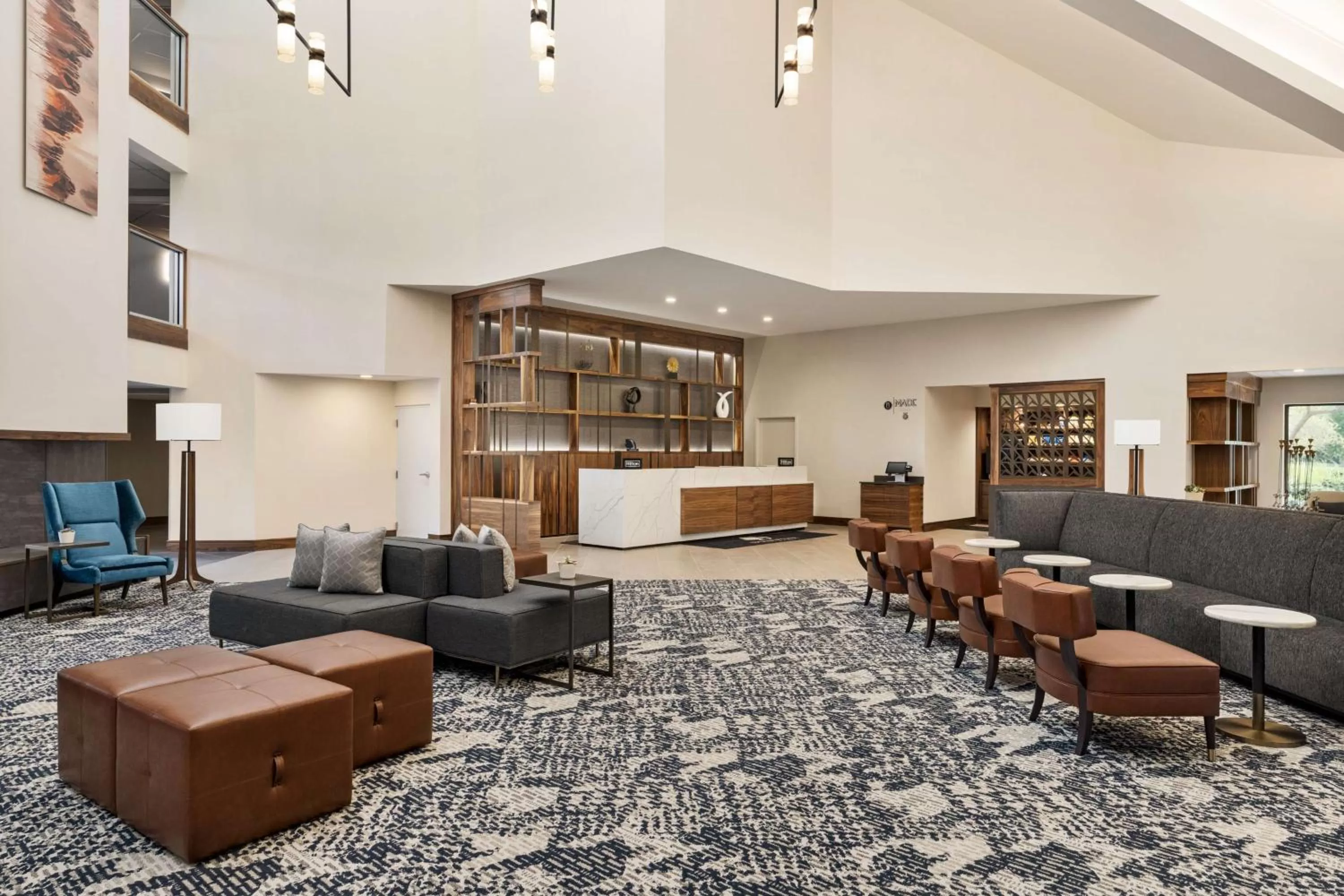 Lobby or reception in Doubletree By Hilton Columbus Dublin