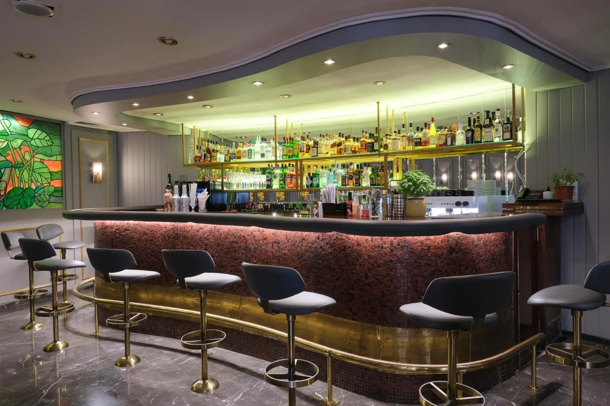 Lounge or bar in Ilisia Hotel Athens