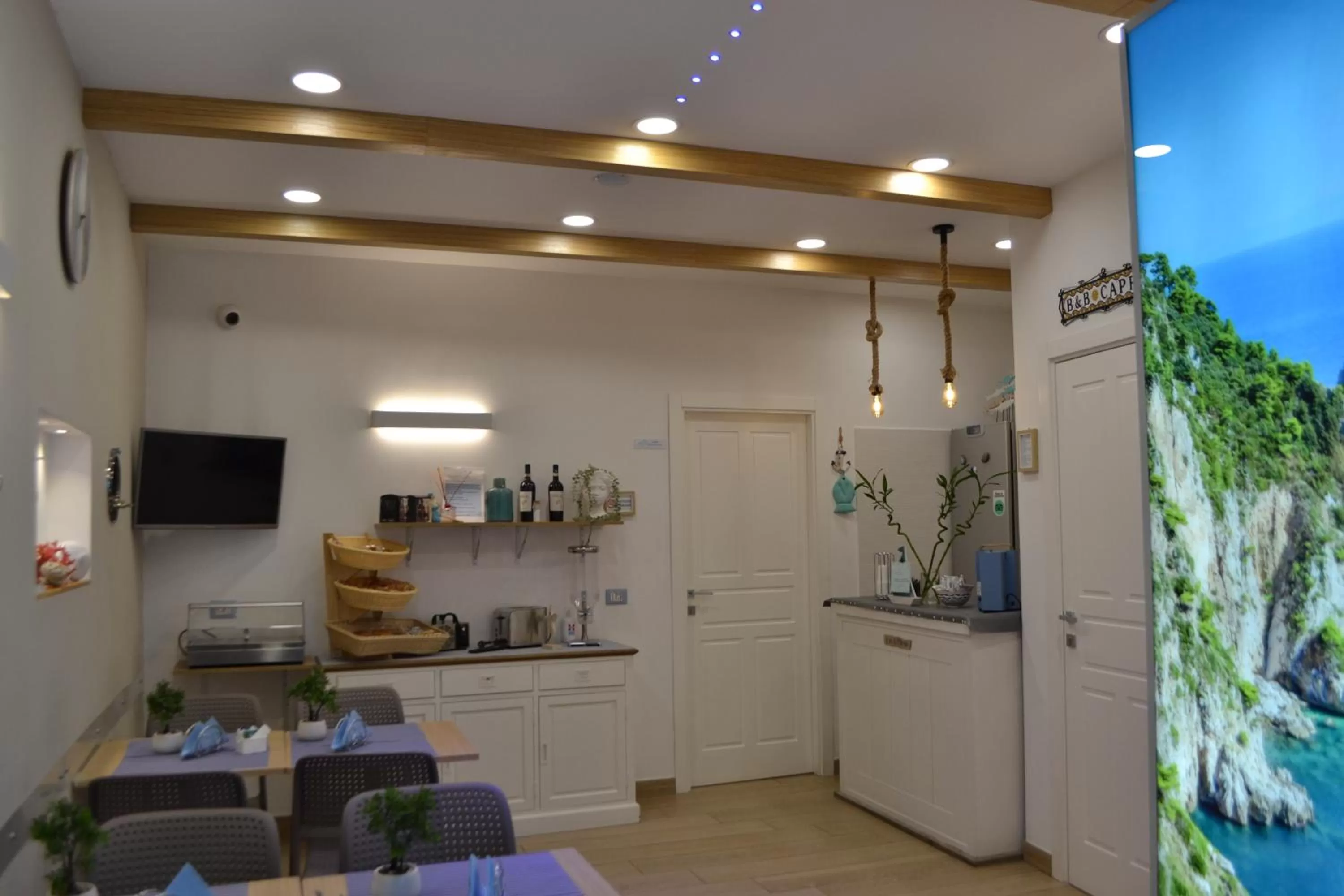 Kitchen or kitchenette in Antica Capri