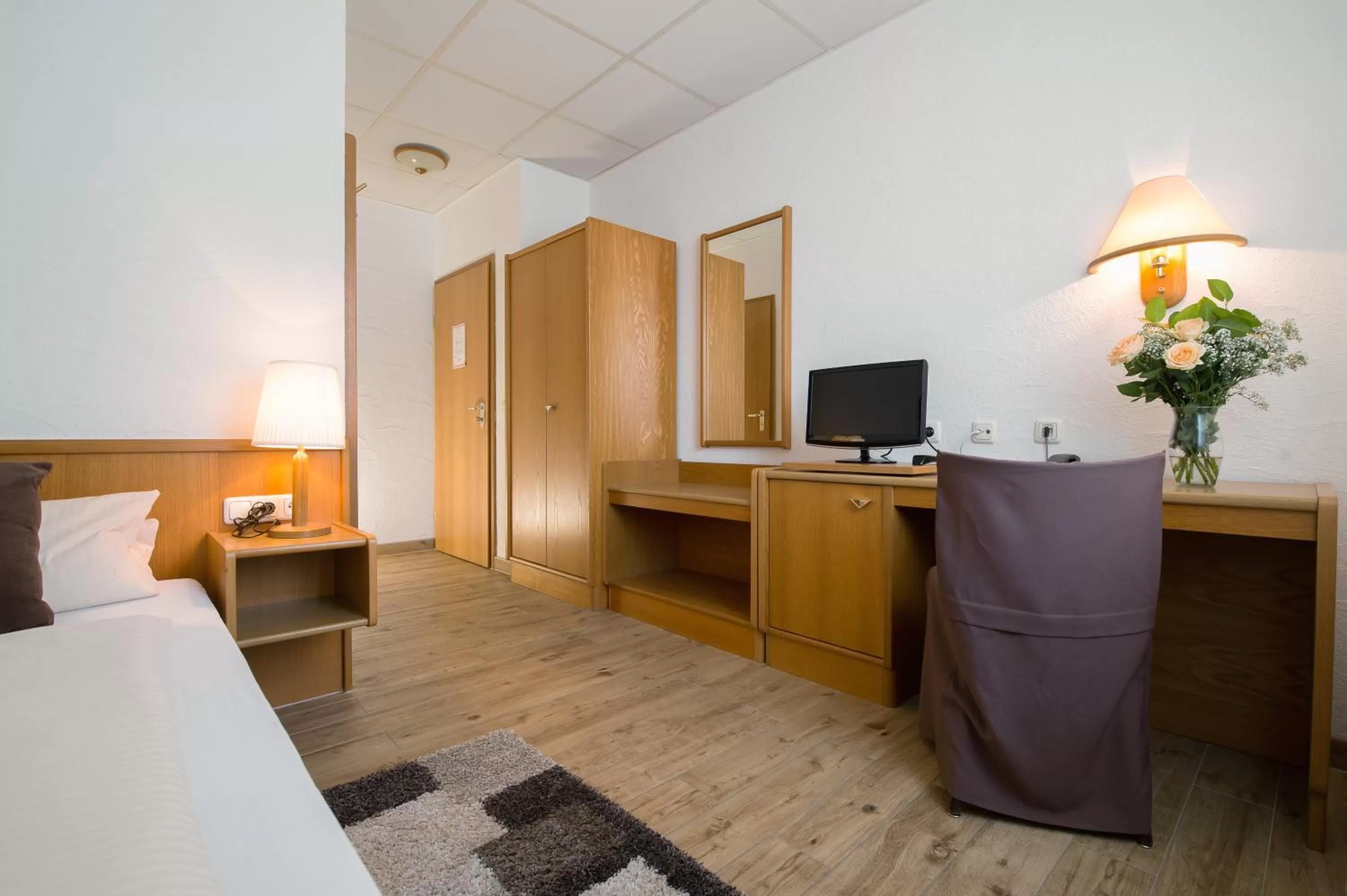 Decorative detail, Bed in Hotel-Restaurant Schwyzerhüsli