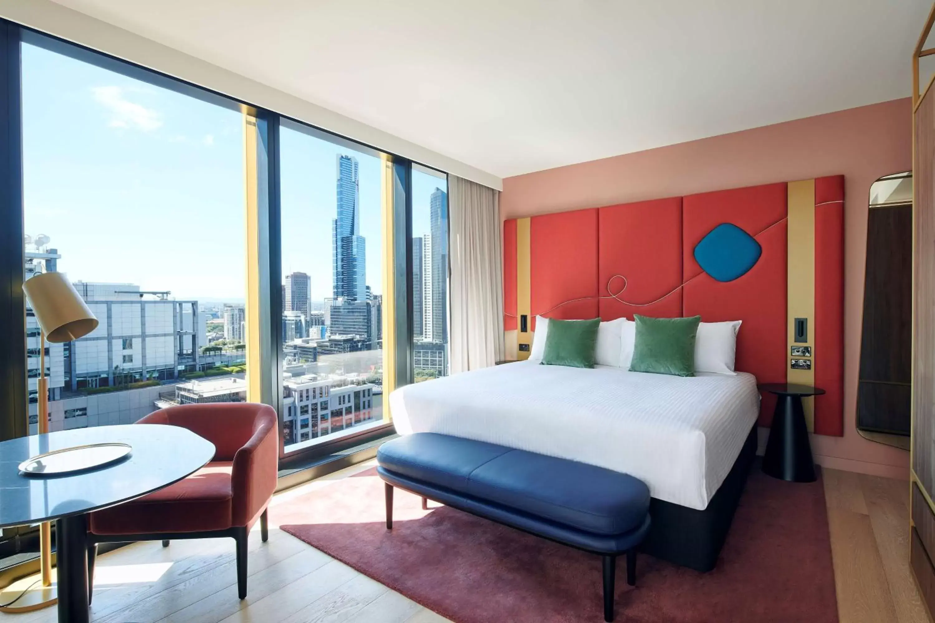 Altitude View King or Twin in Quincy Hotel Melbourne Altitude View King or Twin in Quincy Hotel Melbourne