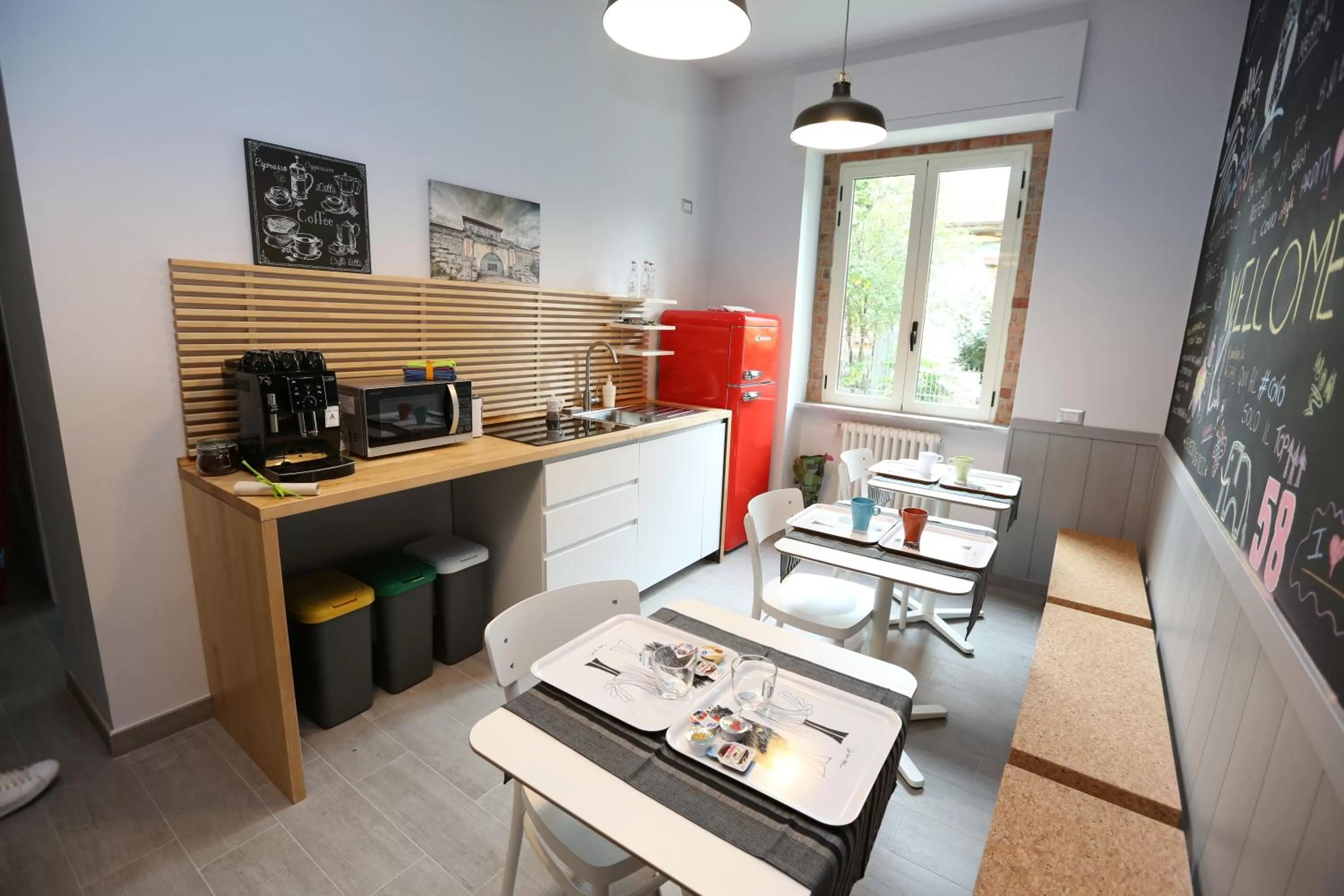 Dining area in Il Covo degli Arditi B&B