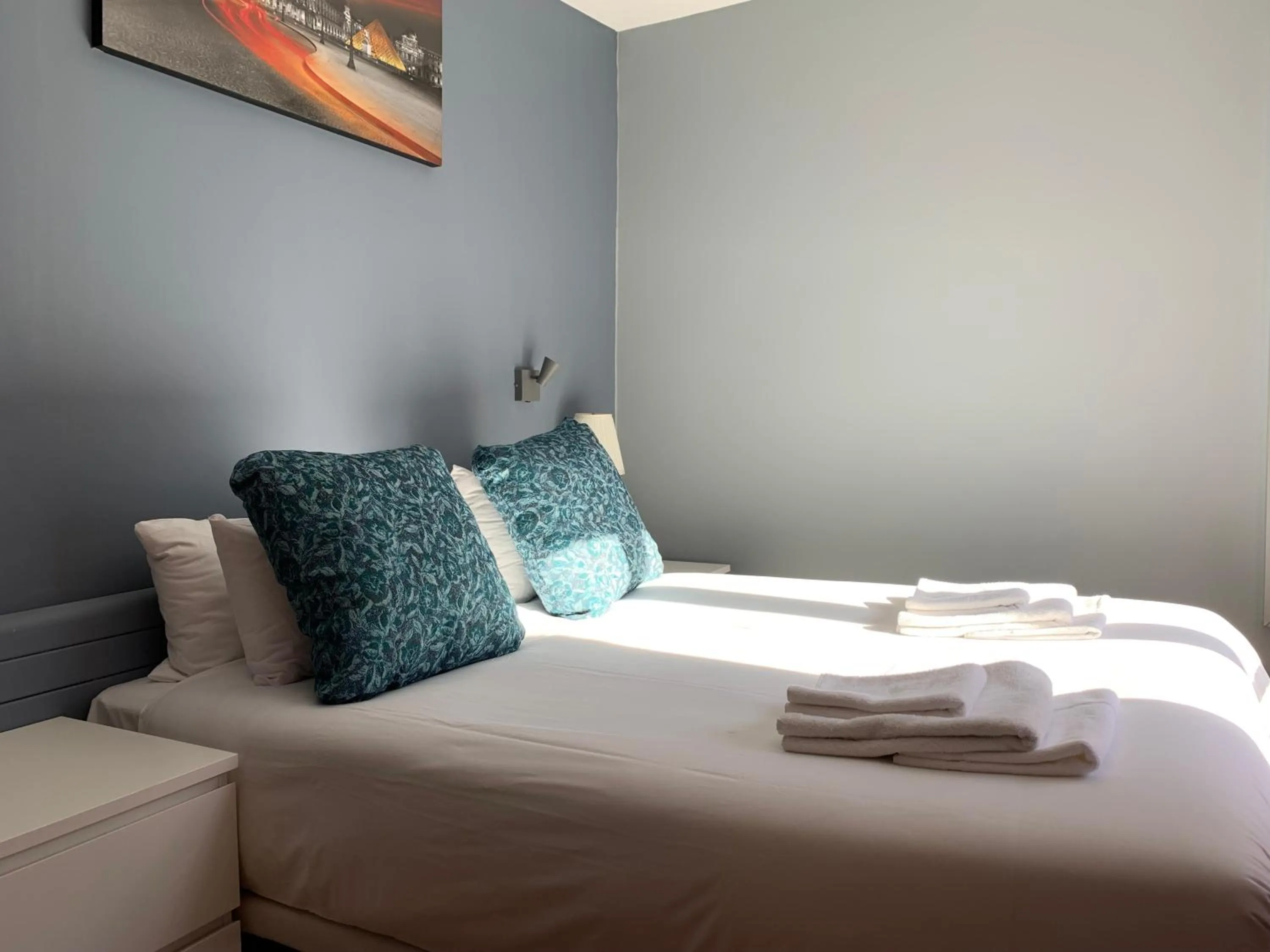 Bed in Hôtel Apollo Opéra