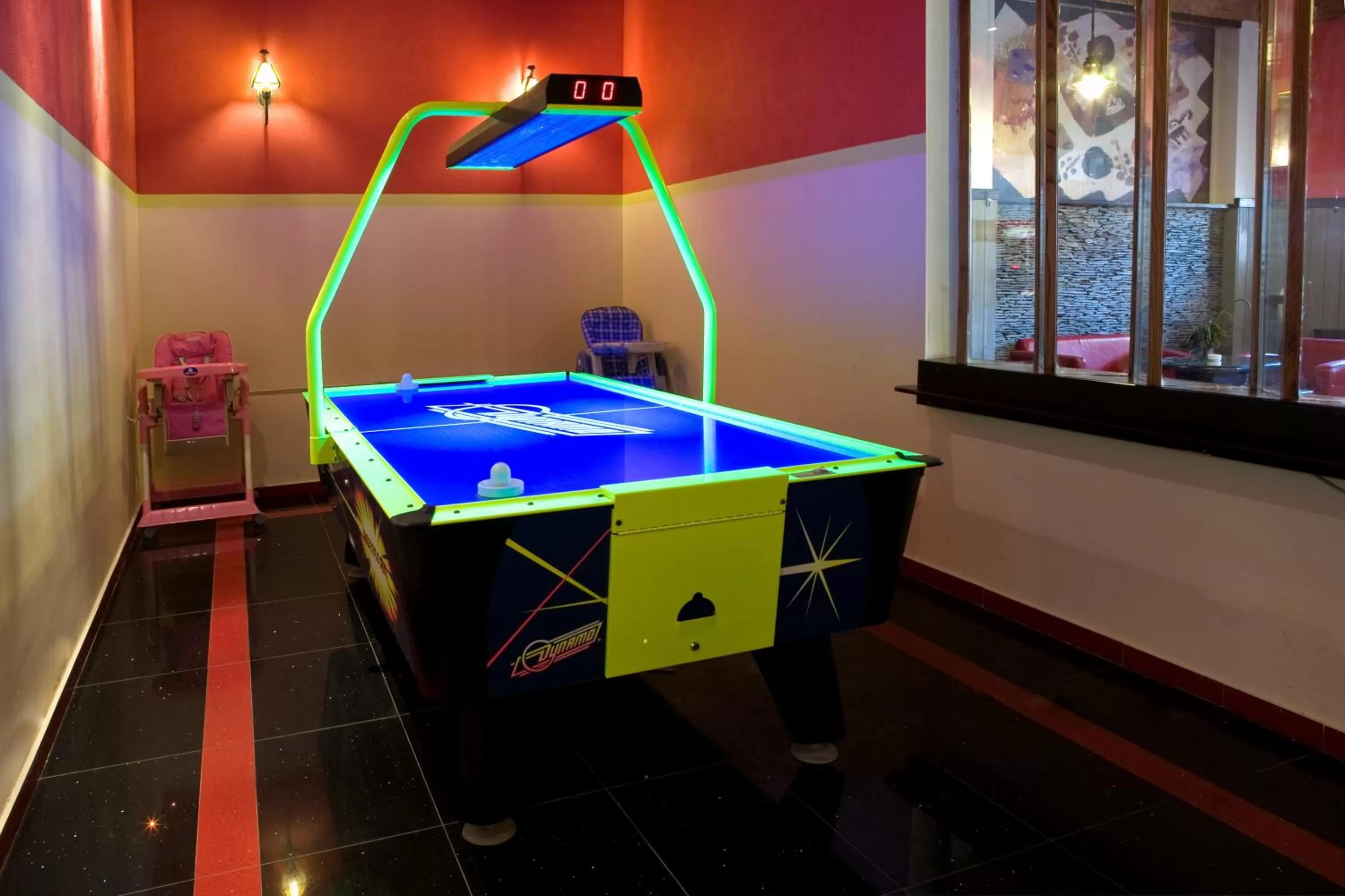 Game Room in Kopala Tskneti Hotel