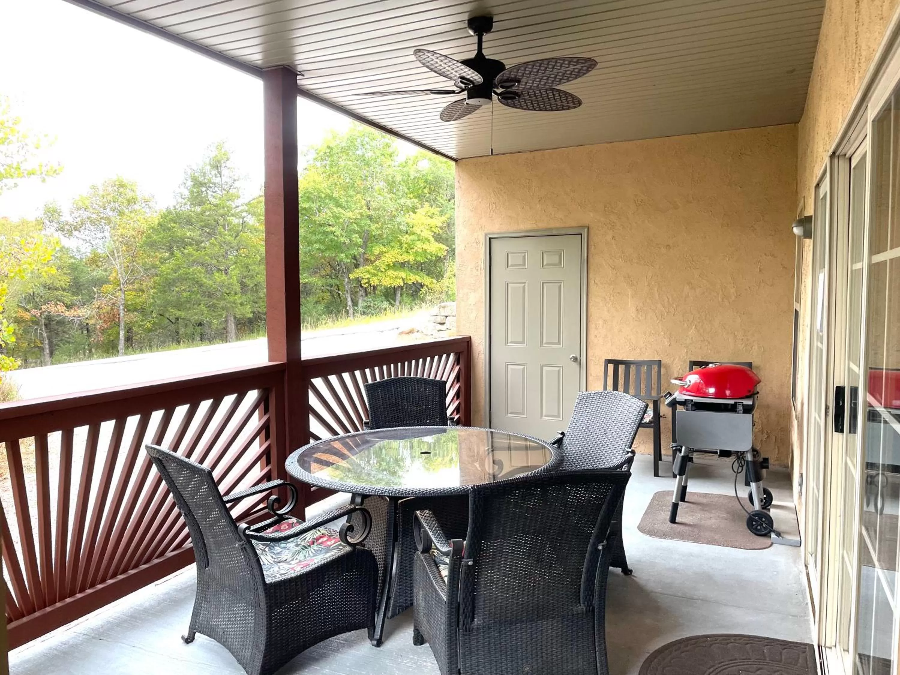 Patio in Rockwood Condos on Table Rock Lake With Boat Slips