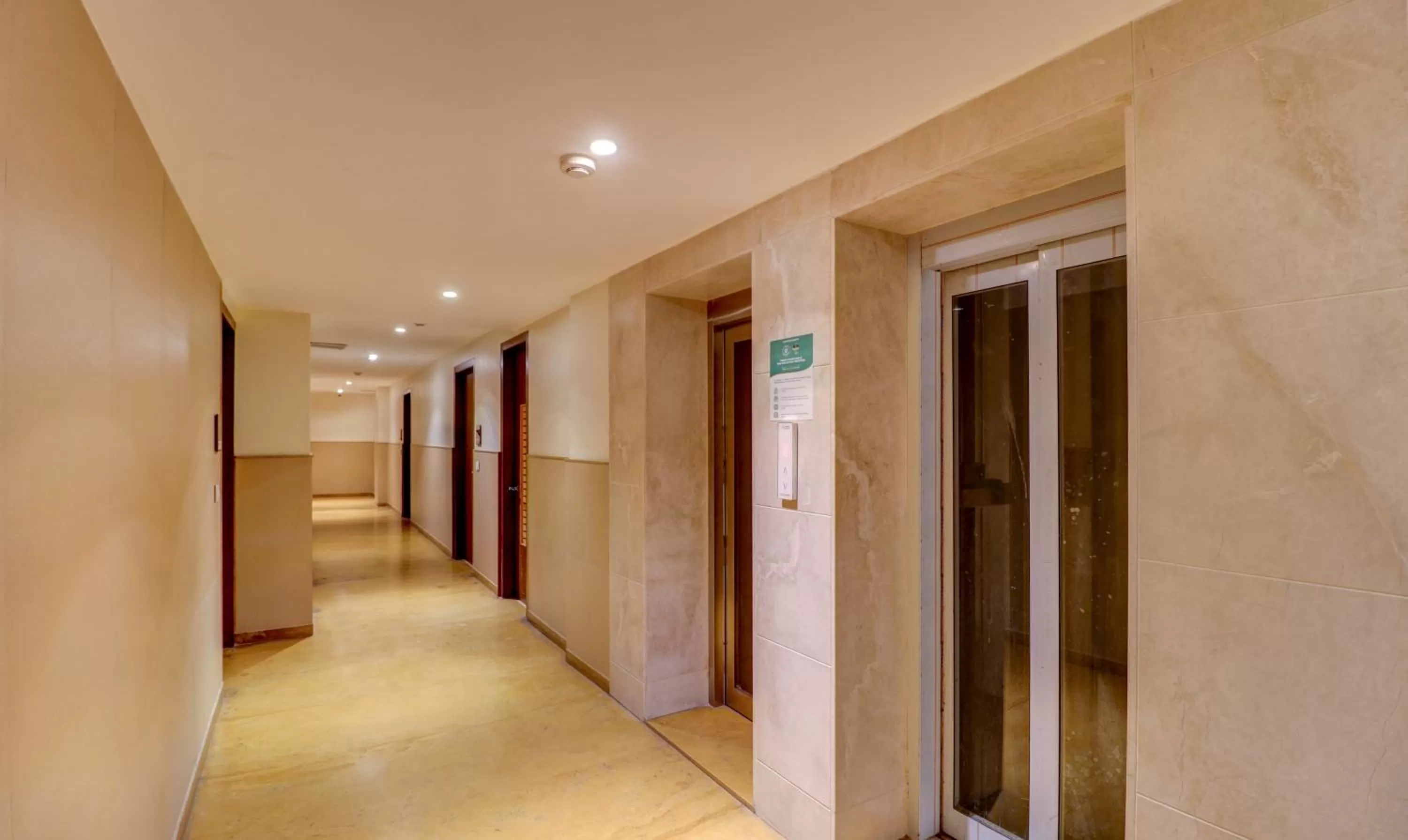 elevator in Treebo Ranjeet Shivaji Nagar