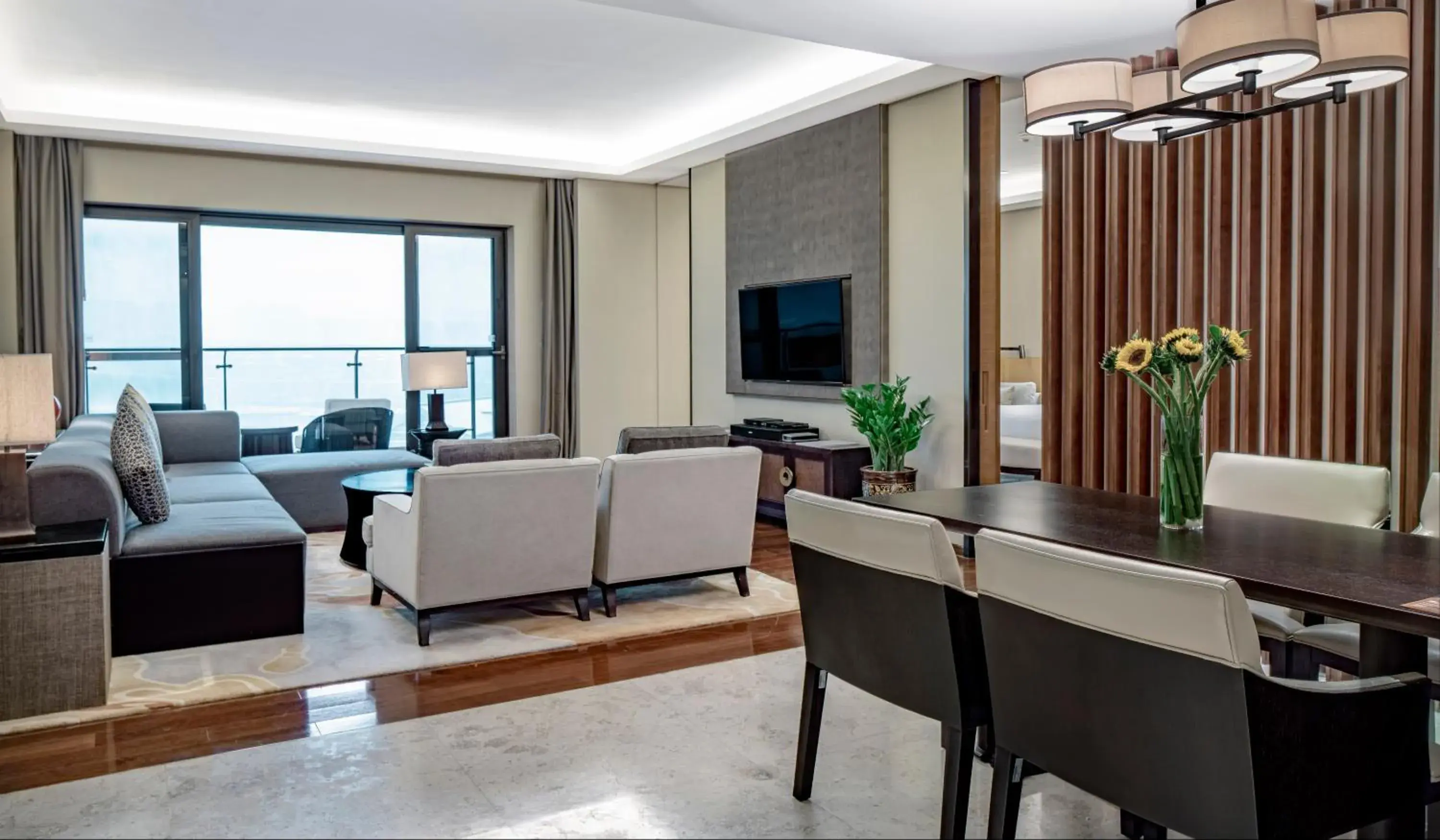 Family Connecting Suite in Hyatt Regency Xi'an Family Connecting Suite in Hyatt Regency Xi'an