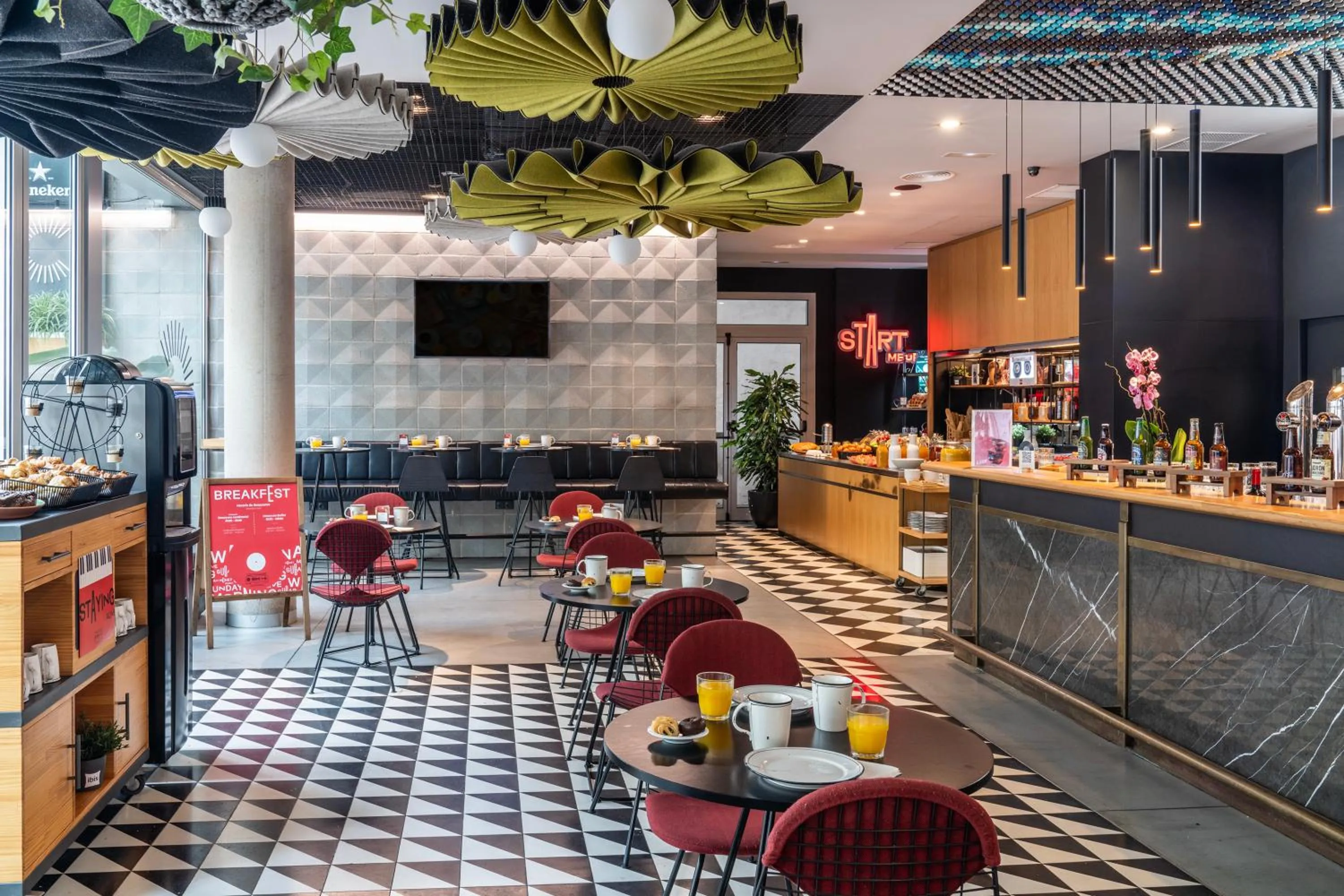 Breakfast in Ibis Barcelona Plaza Glòries 22@