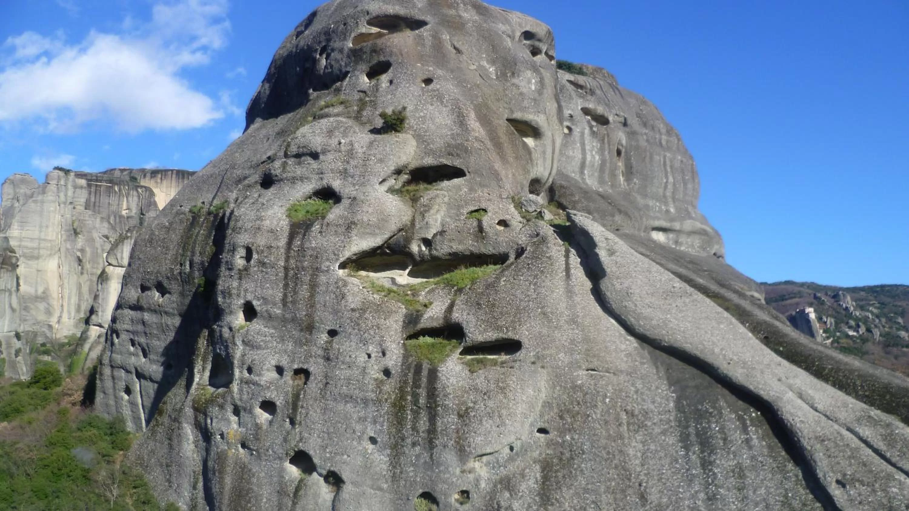 Nearby landmark in Hotel Meteoritis
