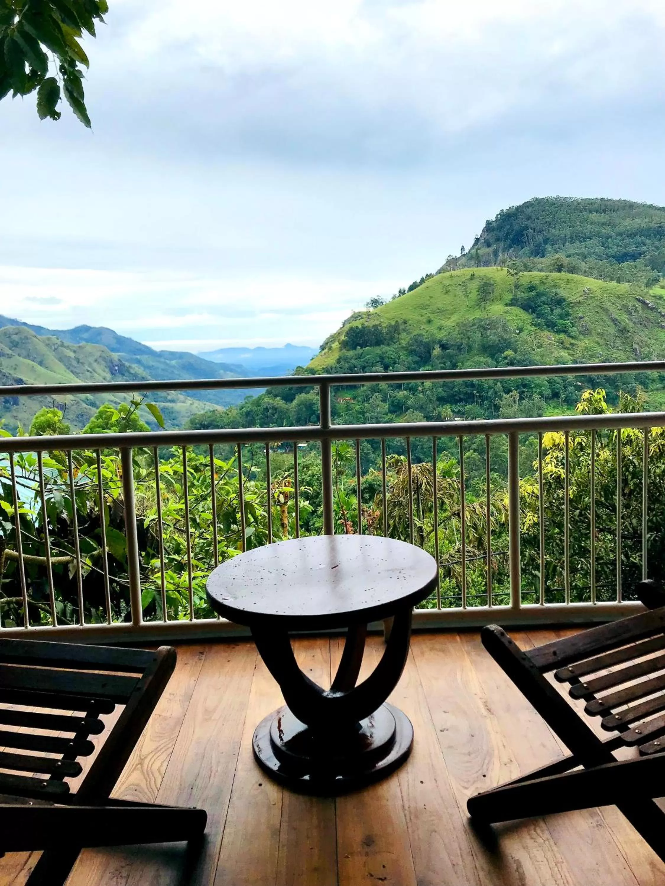 Natural landscape in Ella HIDE VIEW