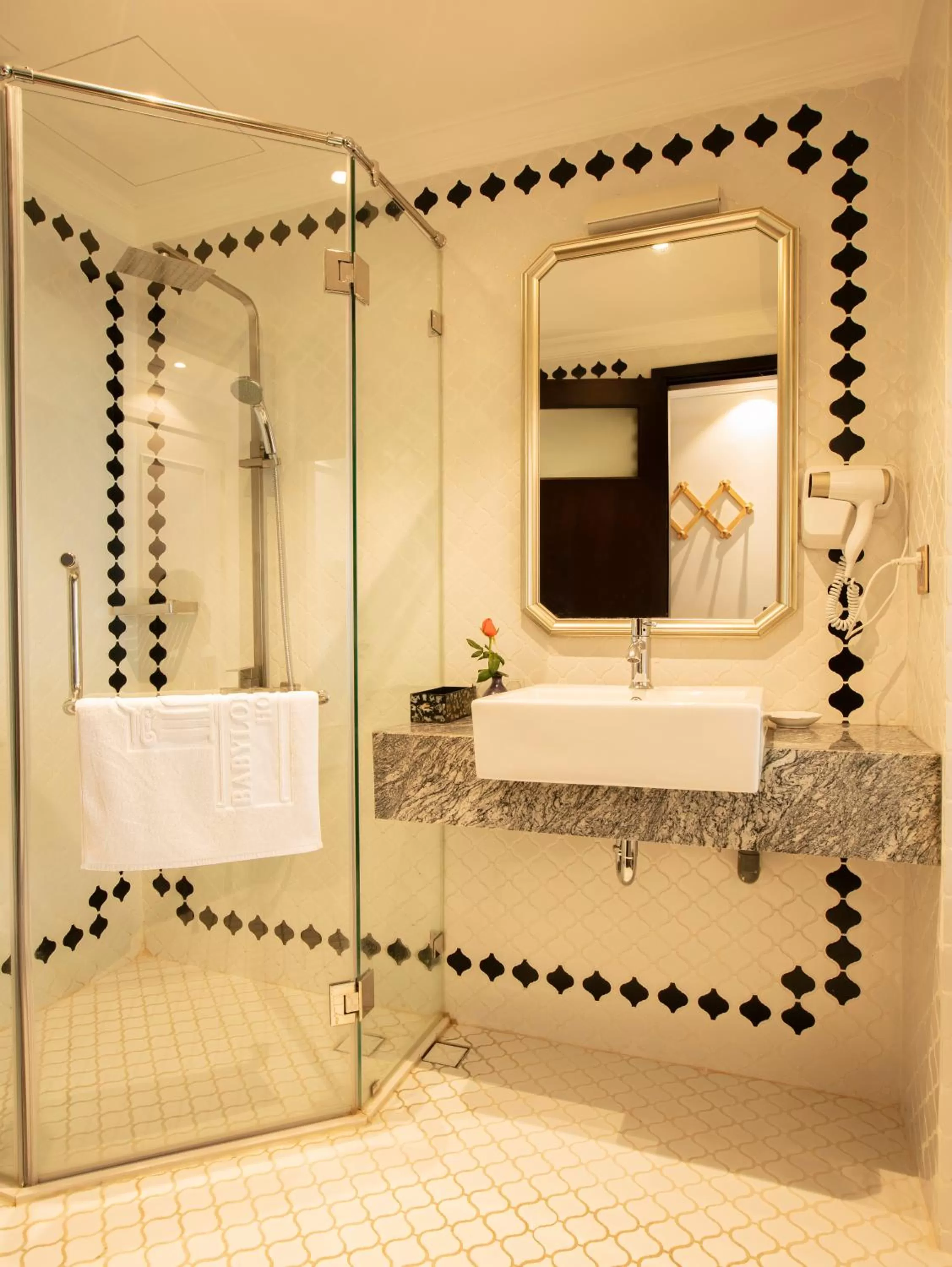 Bathroom in Golden Legend Boutique Hotel