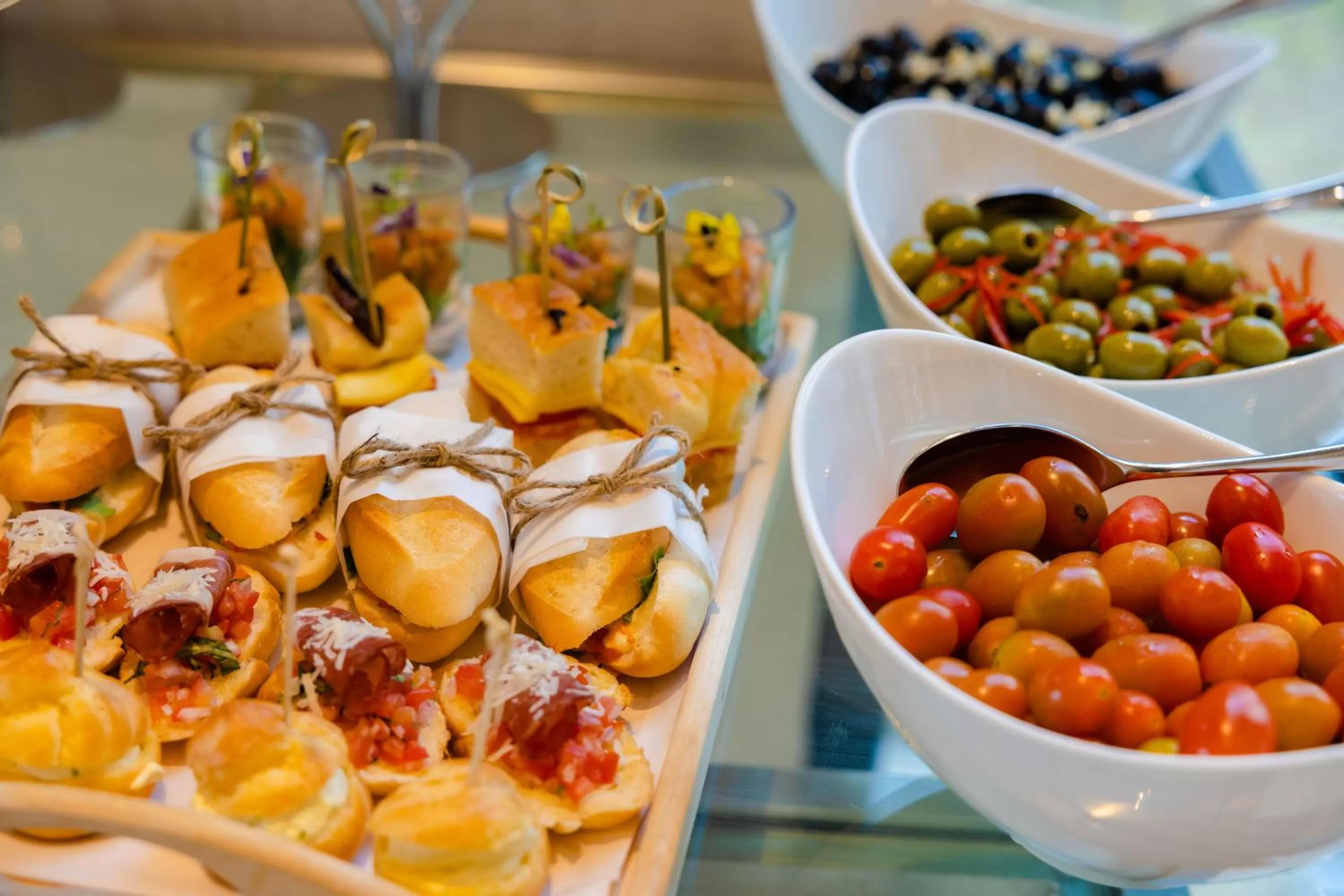 Lounge or bar in Radisson Blu Resort Cam Ranh