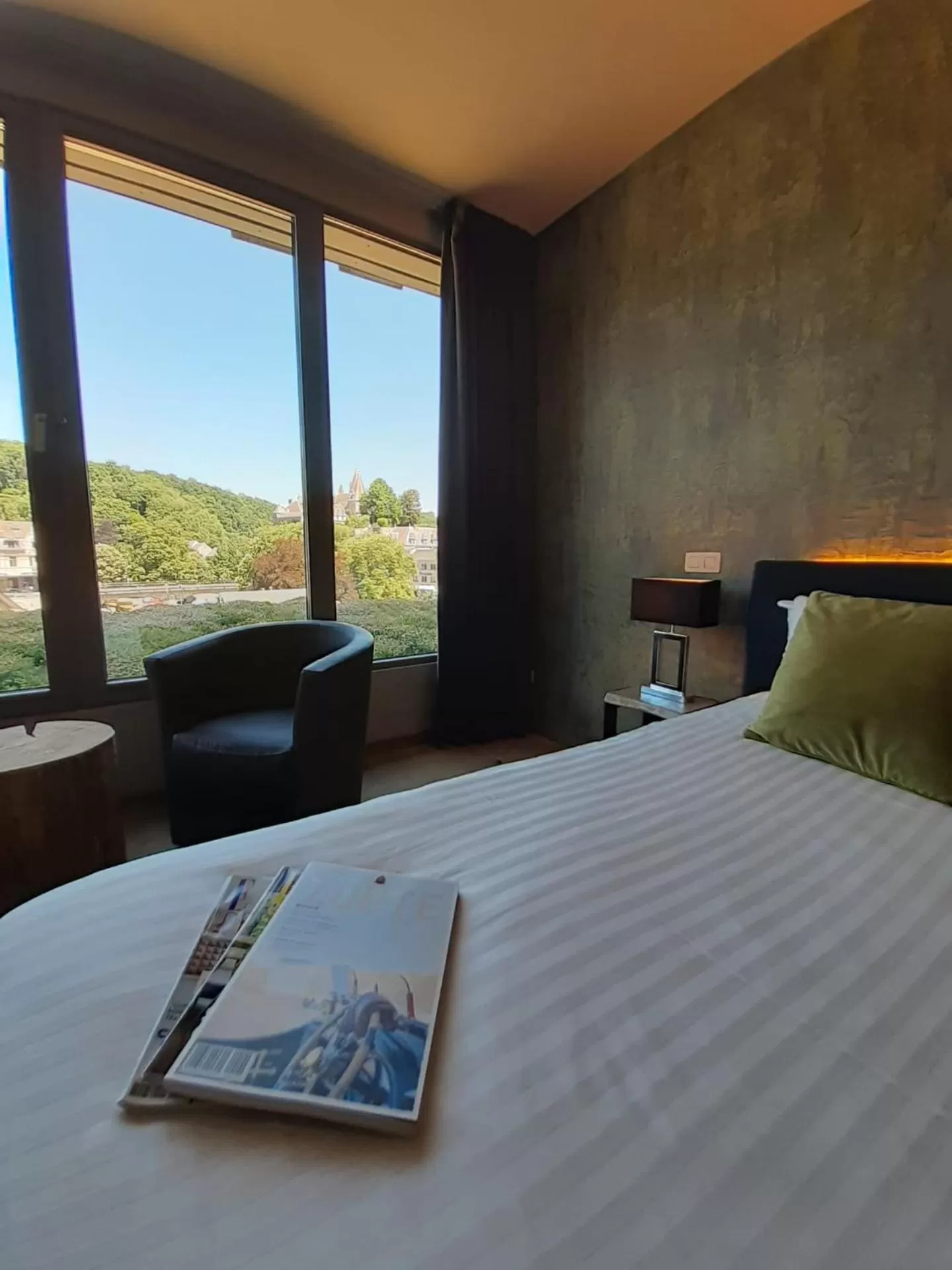 Photo of the whole room, Bed in Hôtel WELLNESS EAU DE ROCHE Durbuy