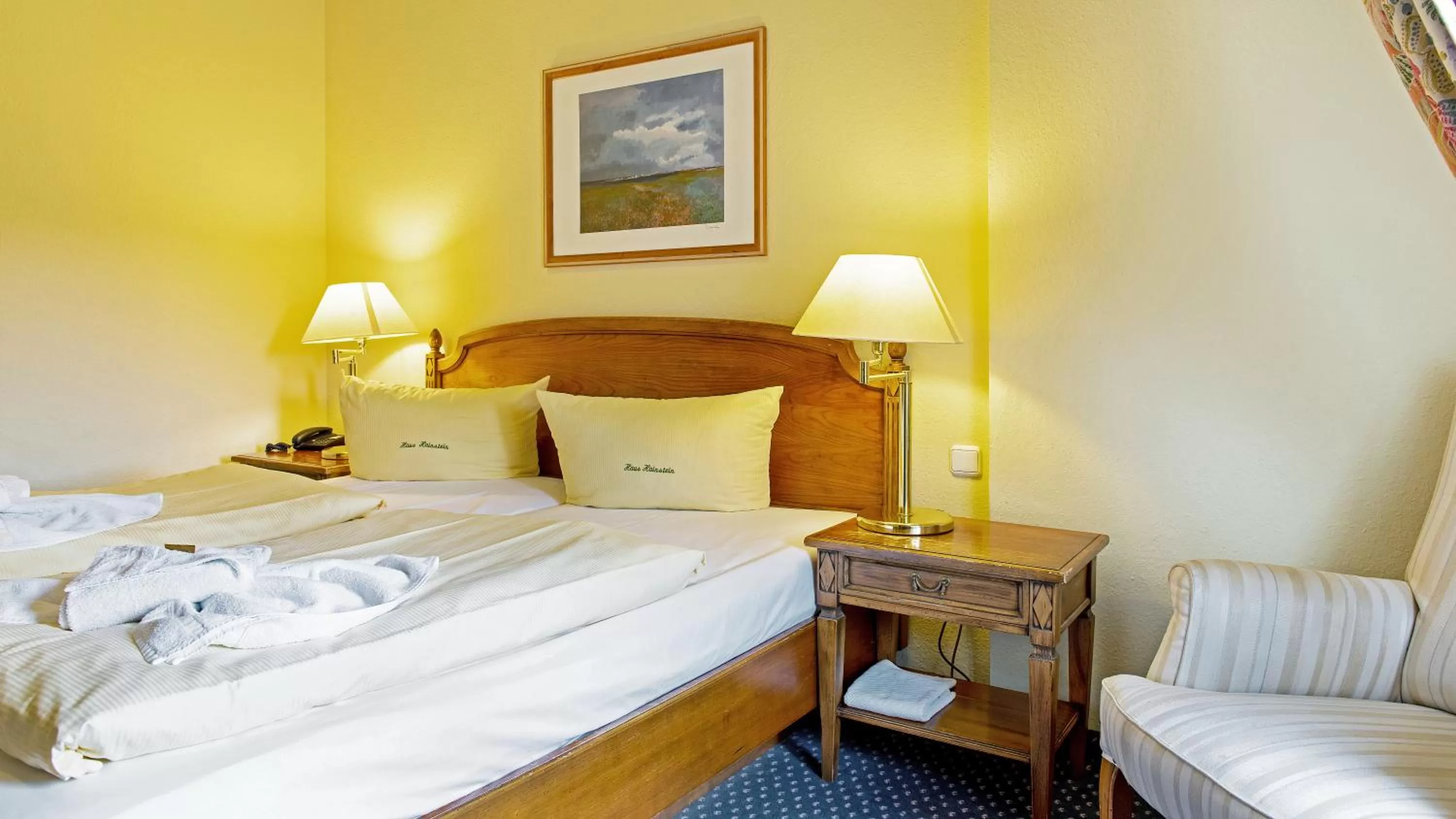 Photo of the whole room, Bed in Haus Hainstein