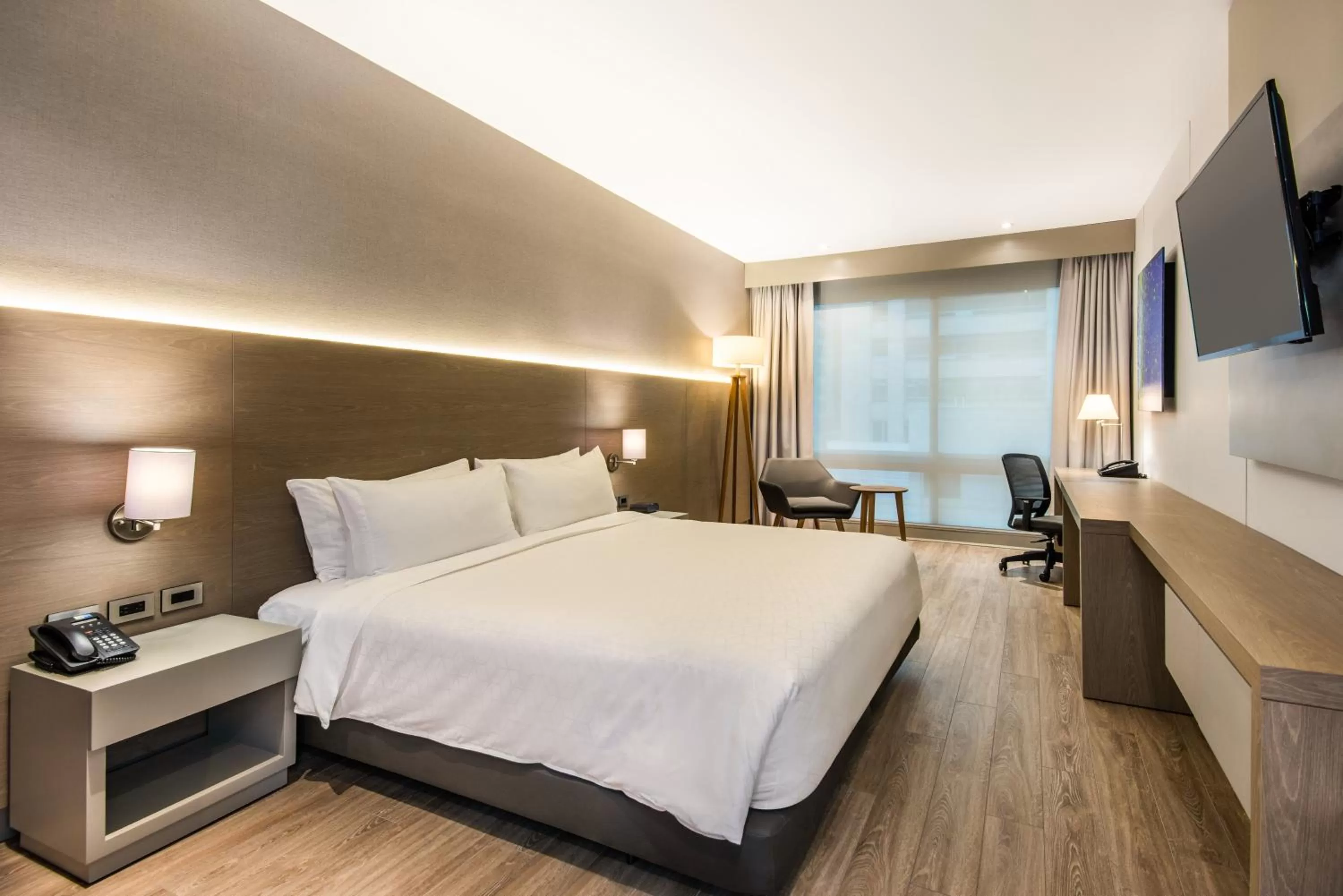 Photo of the whole room, Bed in Holiday Inn Express Bogotá - Parque La 93 by IHG