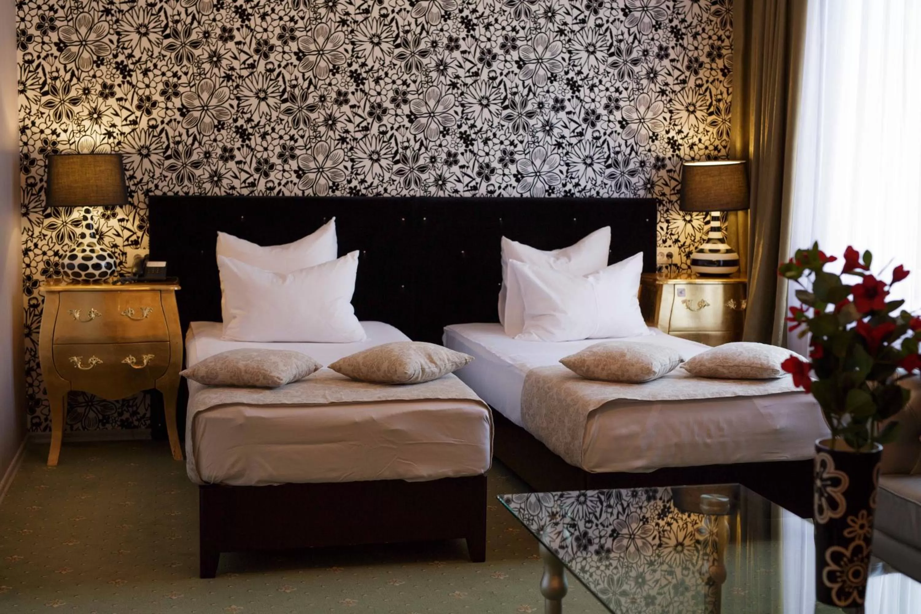 Photo of the whole room, Bed in Weekend Boutique Hotel