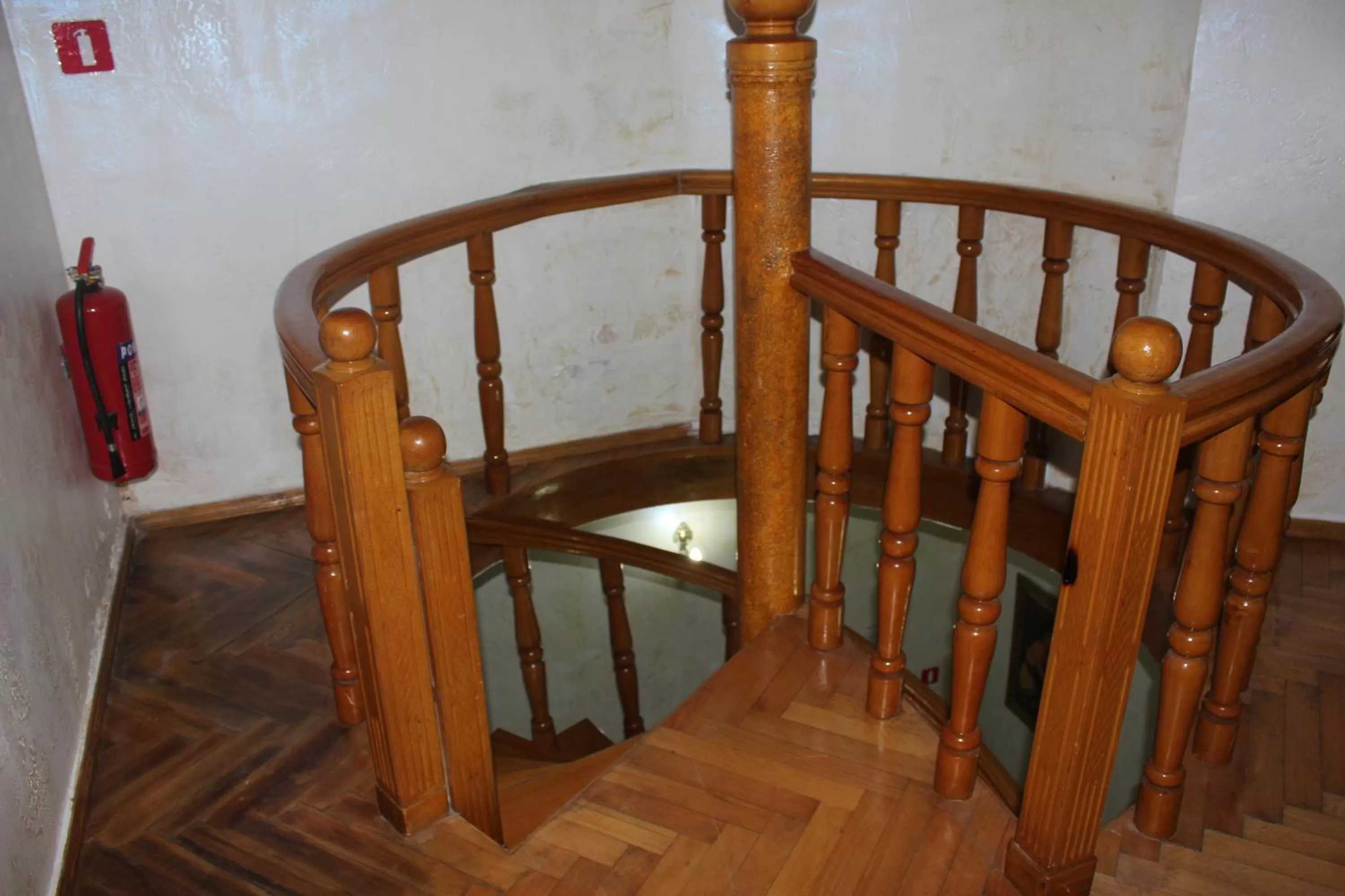 Facade/entrance in CATTALEYA