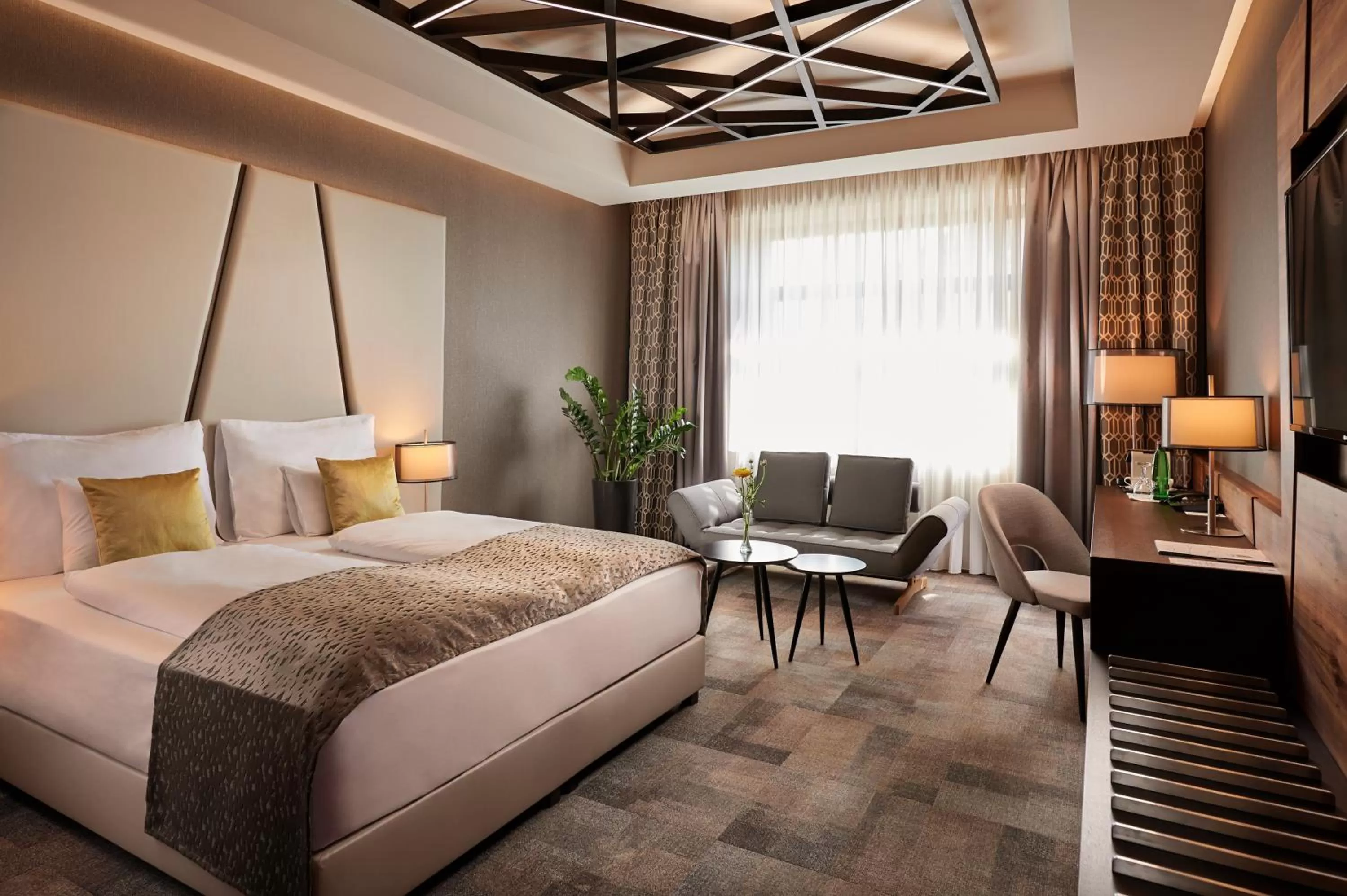 Photo of the whole room, Bed in Artis Boutique Hotel