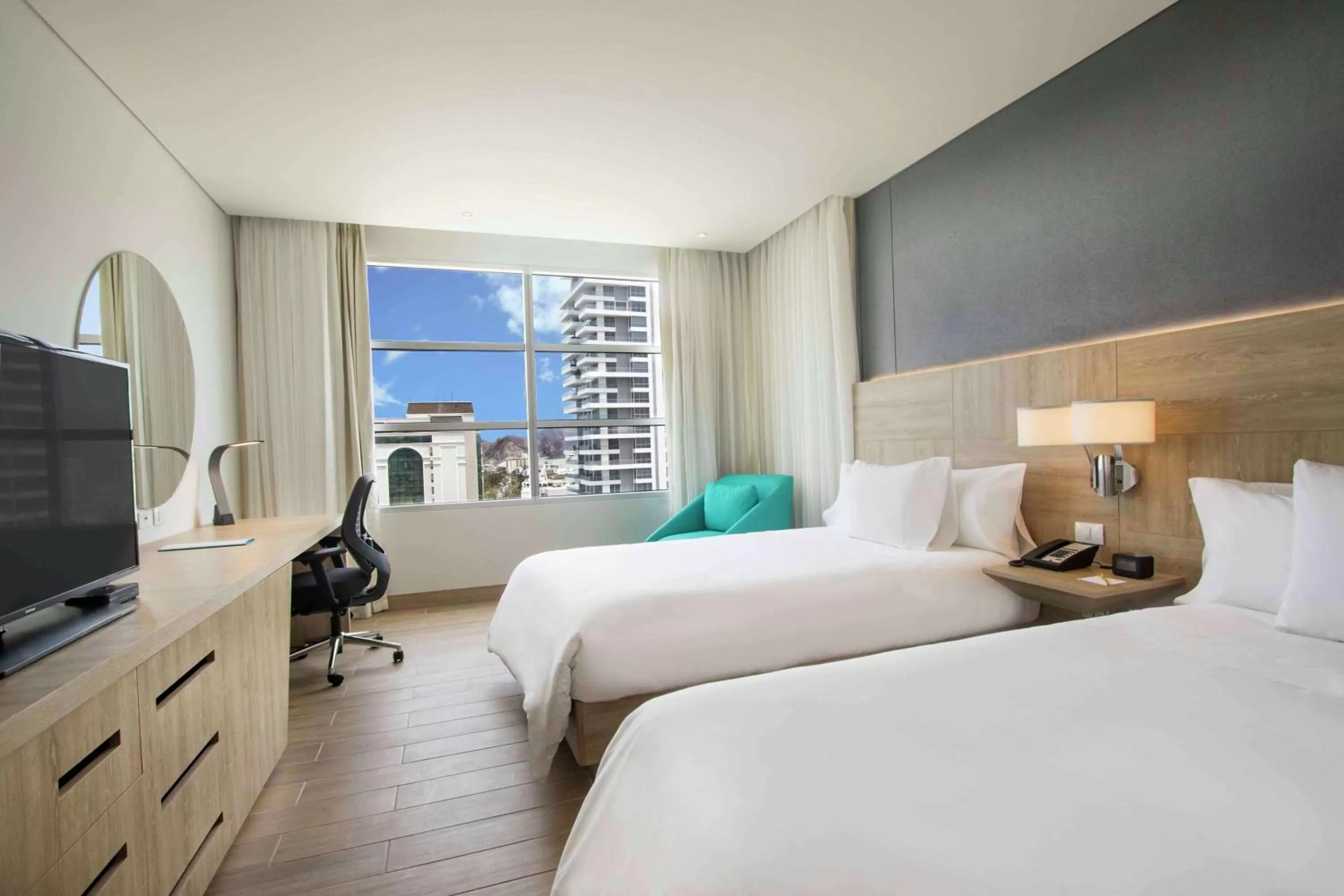 Bed in Hilton Garden Inn Santa Marta