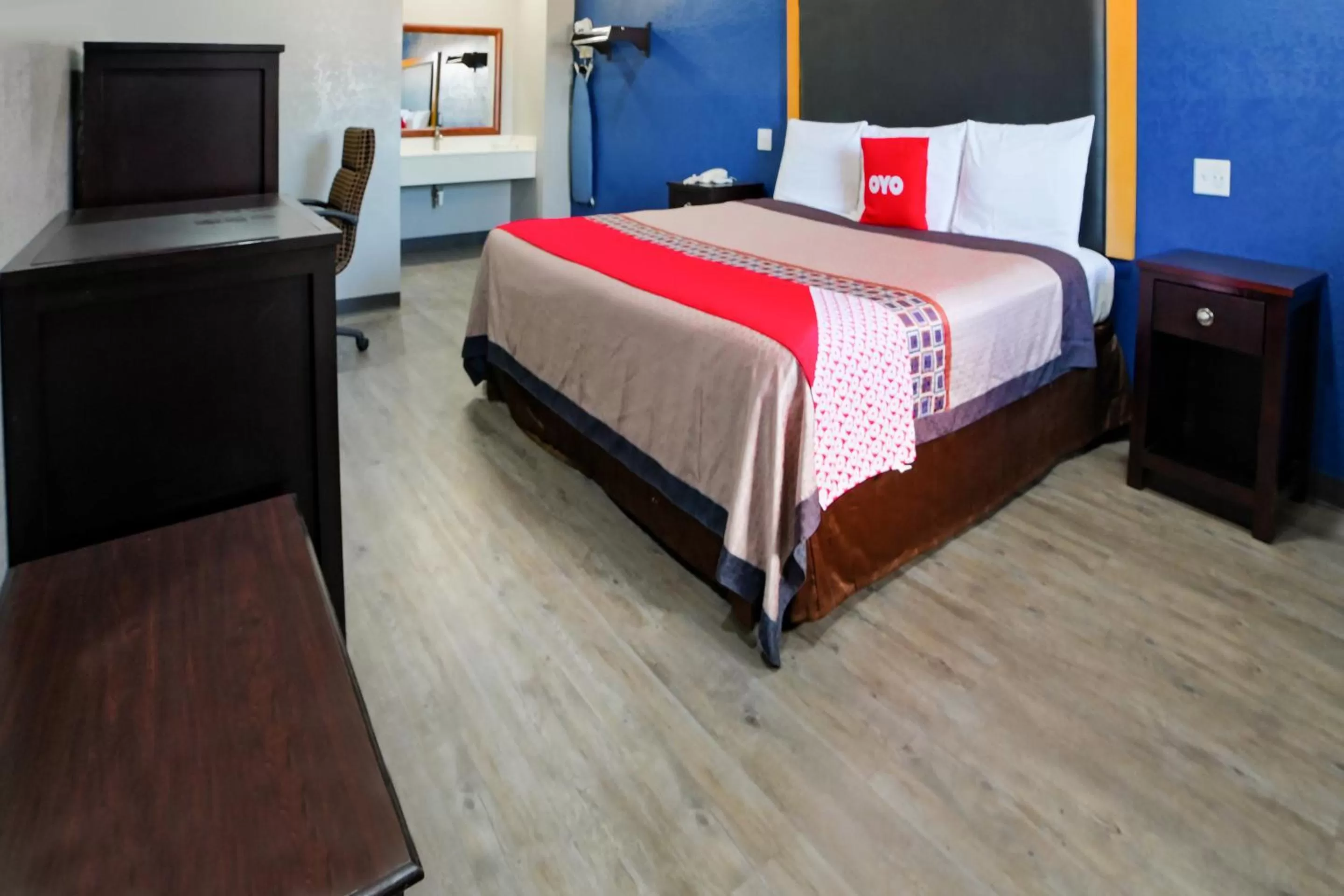 Bedroom, Bed in OYO Hotel Waldron AR - Hwy 71