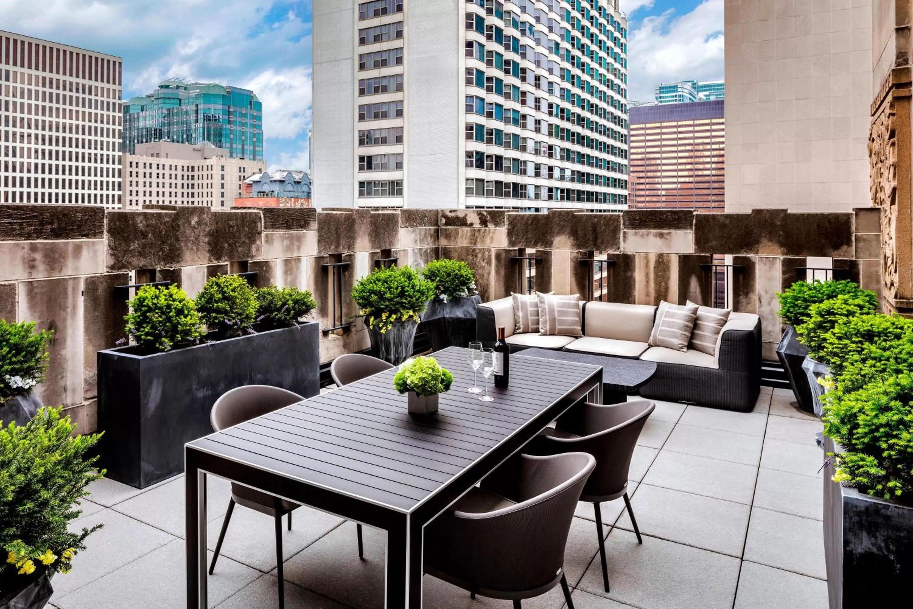 Photo of the whole room in The Gwen, a Luxury Collection Hotel, Michigan Avenue Chicago
