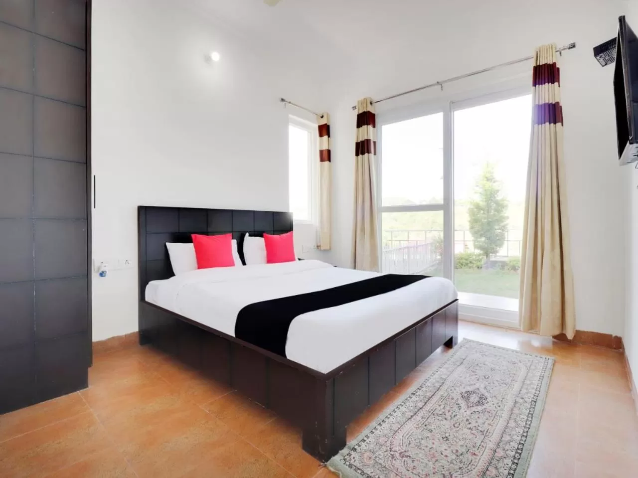 Bed in Cottages @ Village