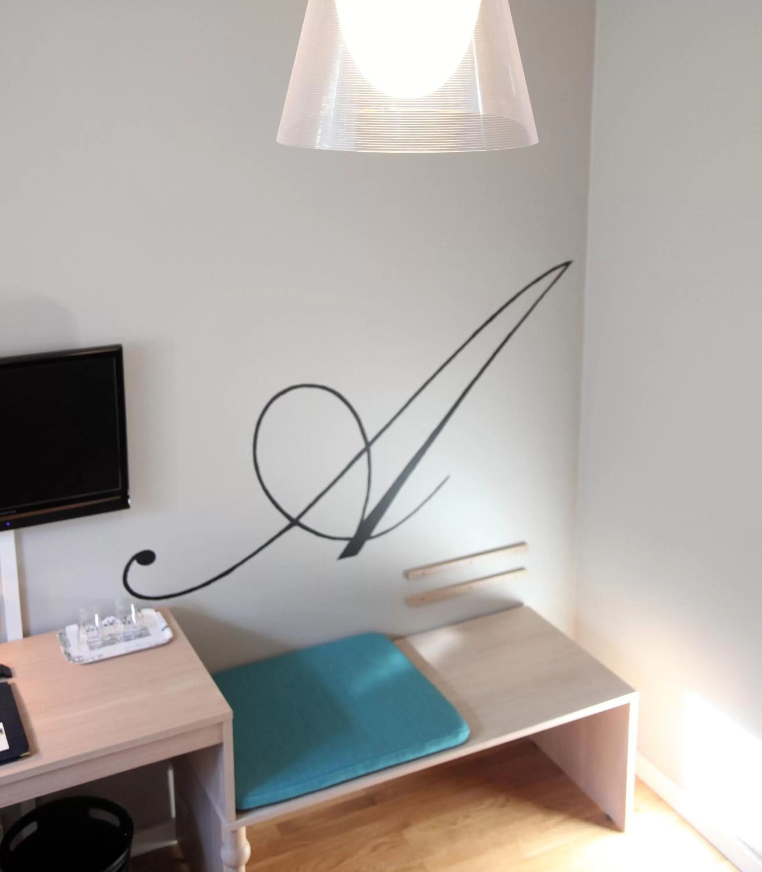 TV and multimedia in Hotell Aston