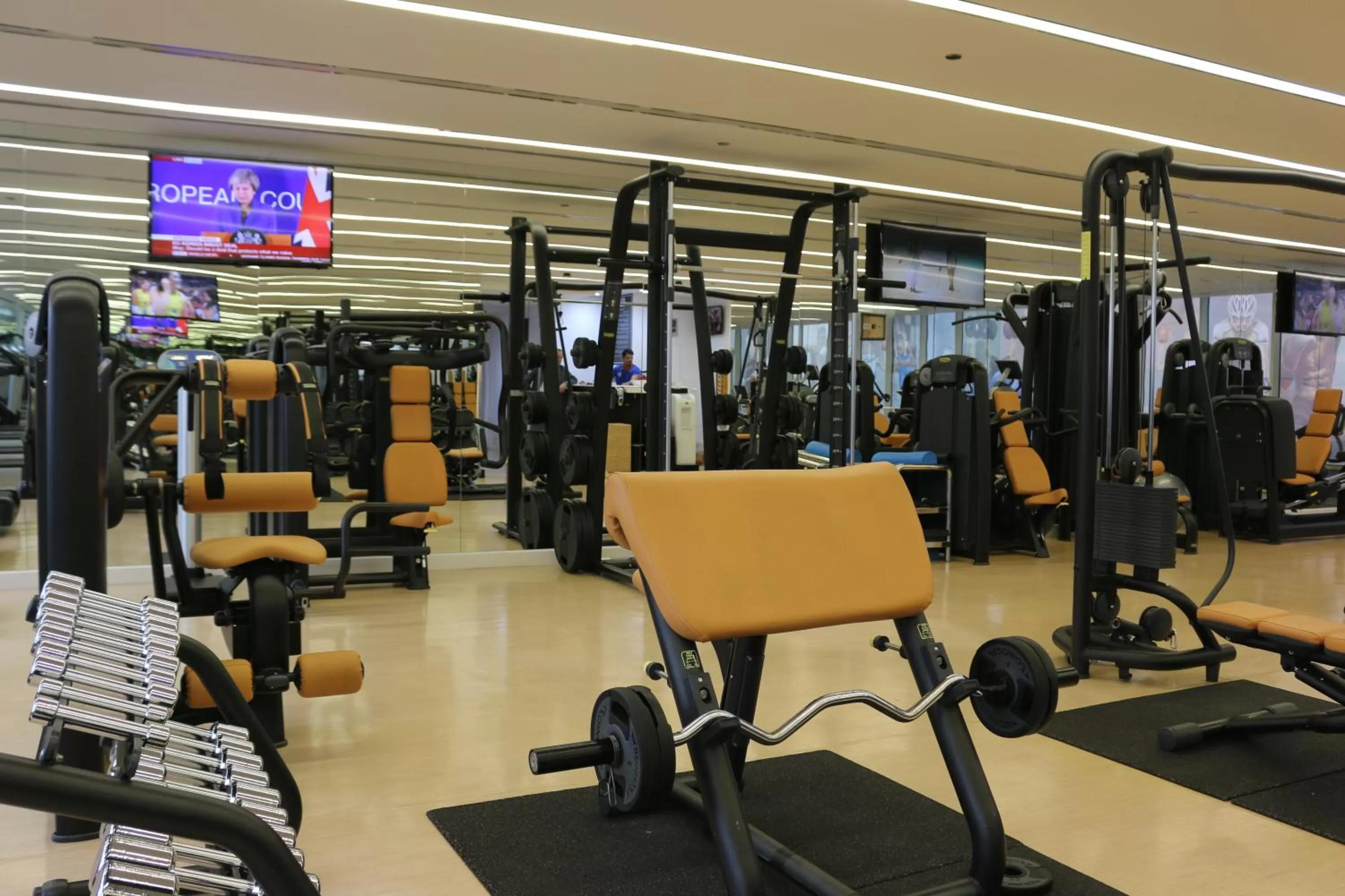 Fitness centre/facilities in Elite Crystal Hotel