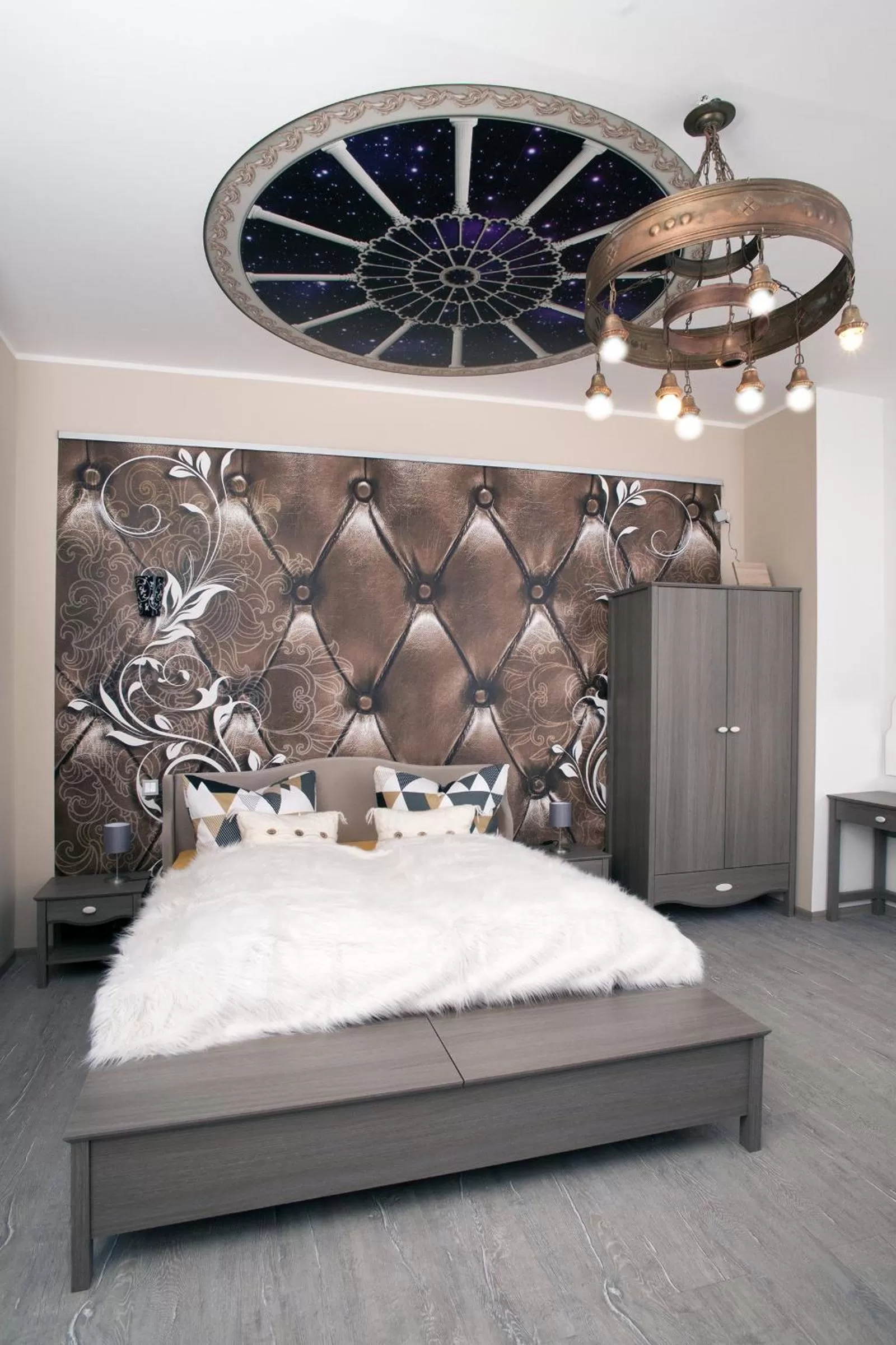 Photo of the whole room, Bed in Designpension Idyll Nr2 Hotel Garni