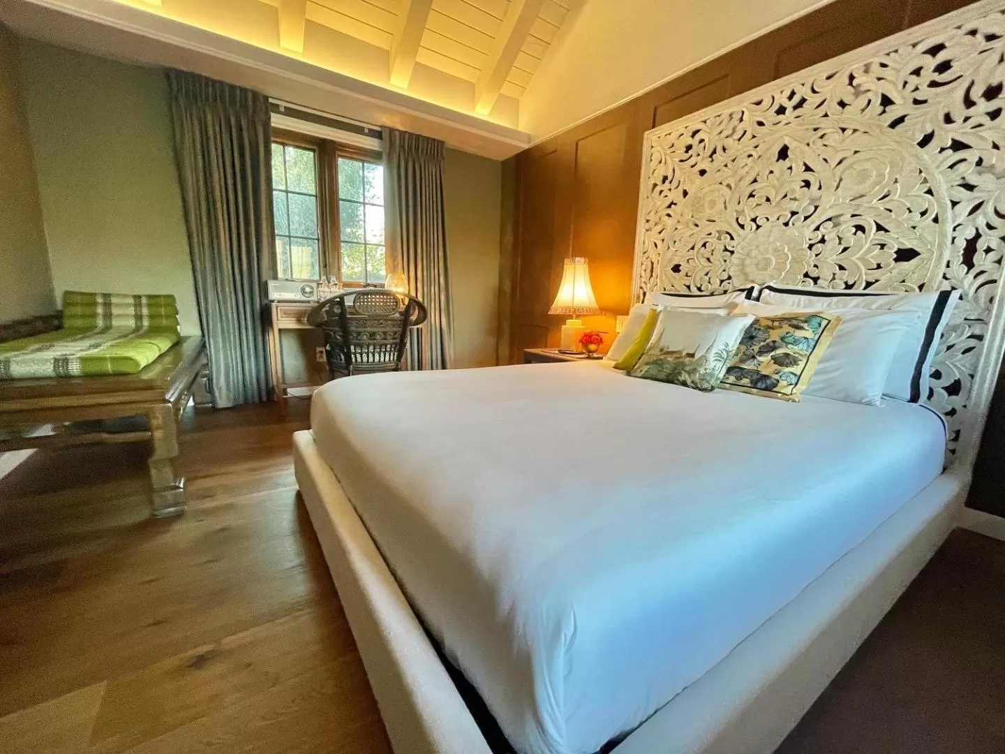 Bed in Bann at Oak Knoll Napa